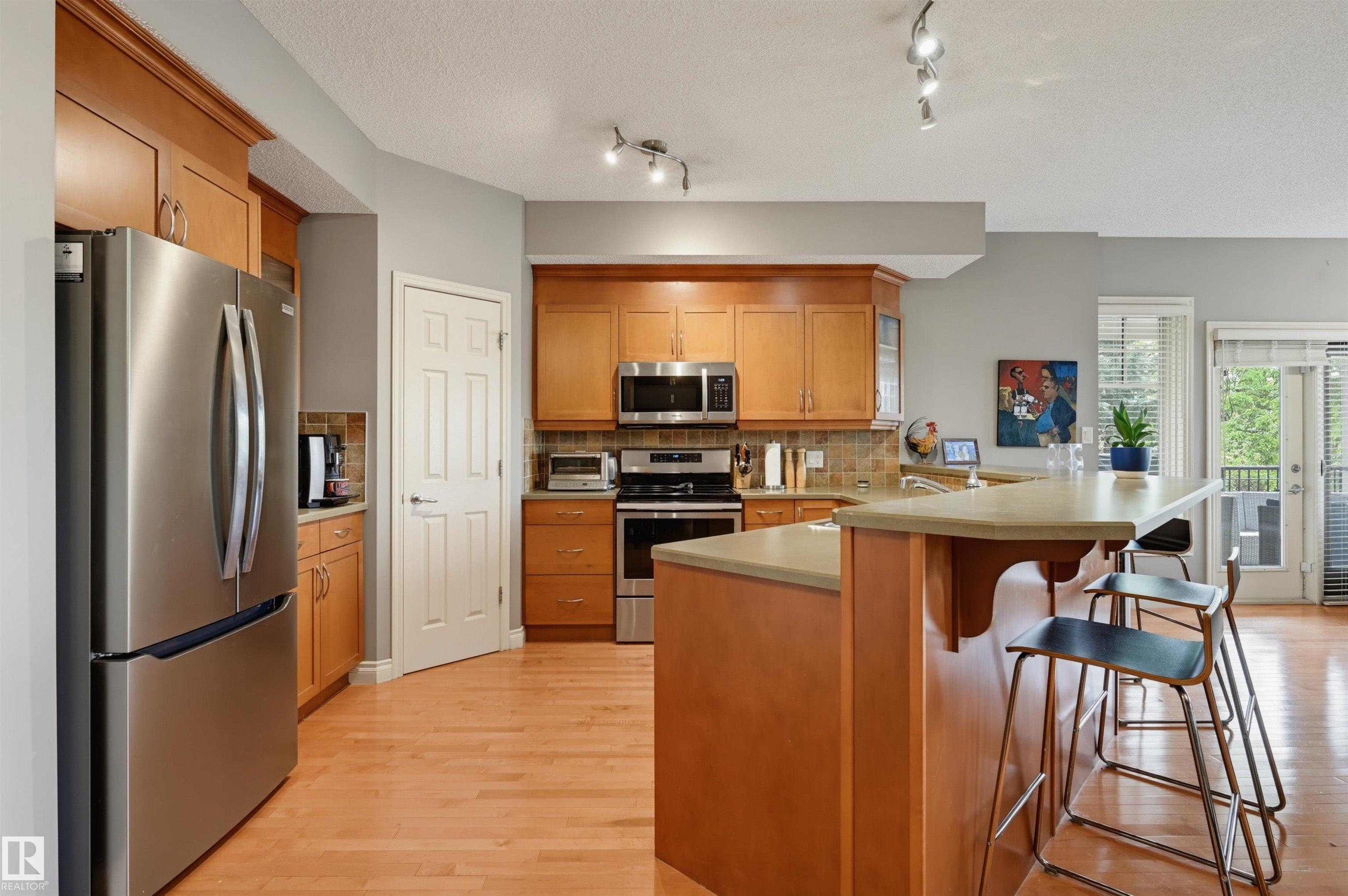 Photo 12 at 409 - 9811 96a Street NW, Cloverdale, Edmonton