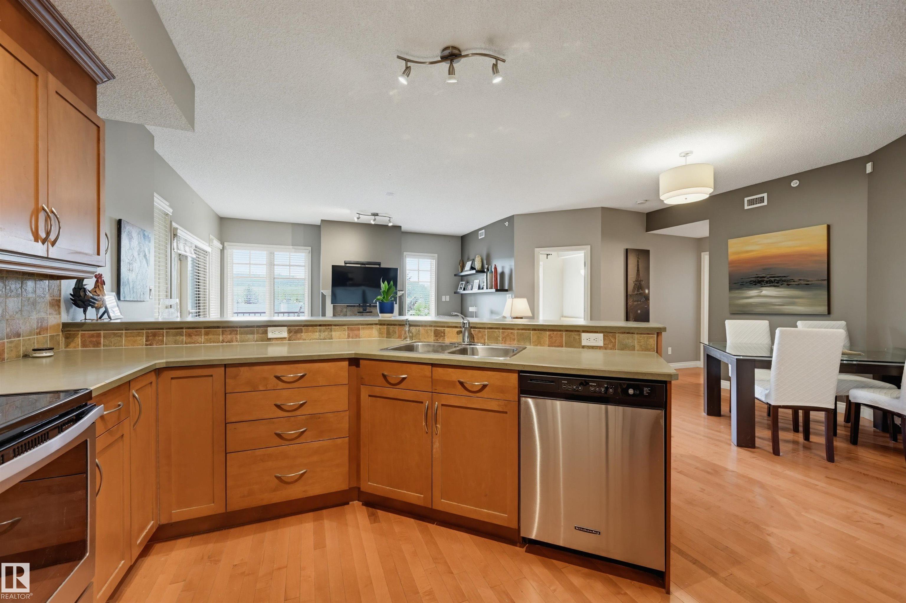 Photo 14 at 409 - 9811 96a Street NW, Cloverdale, Edmonton