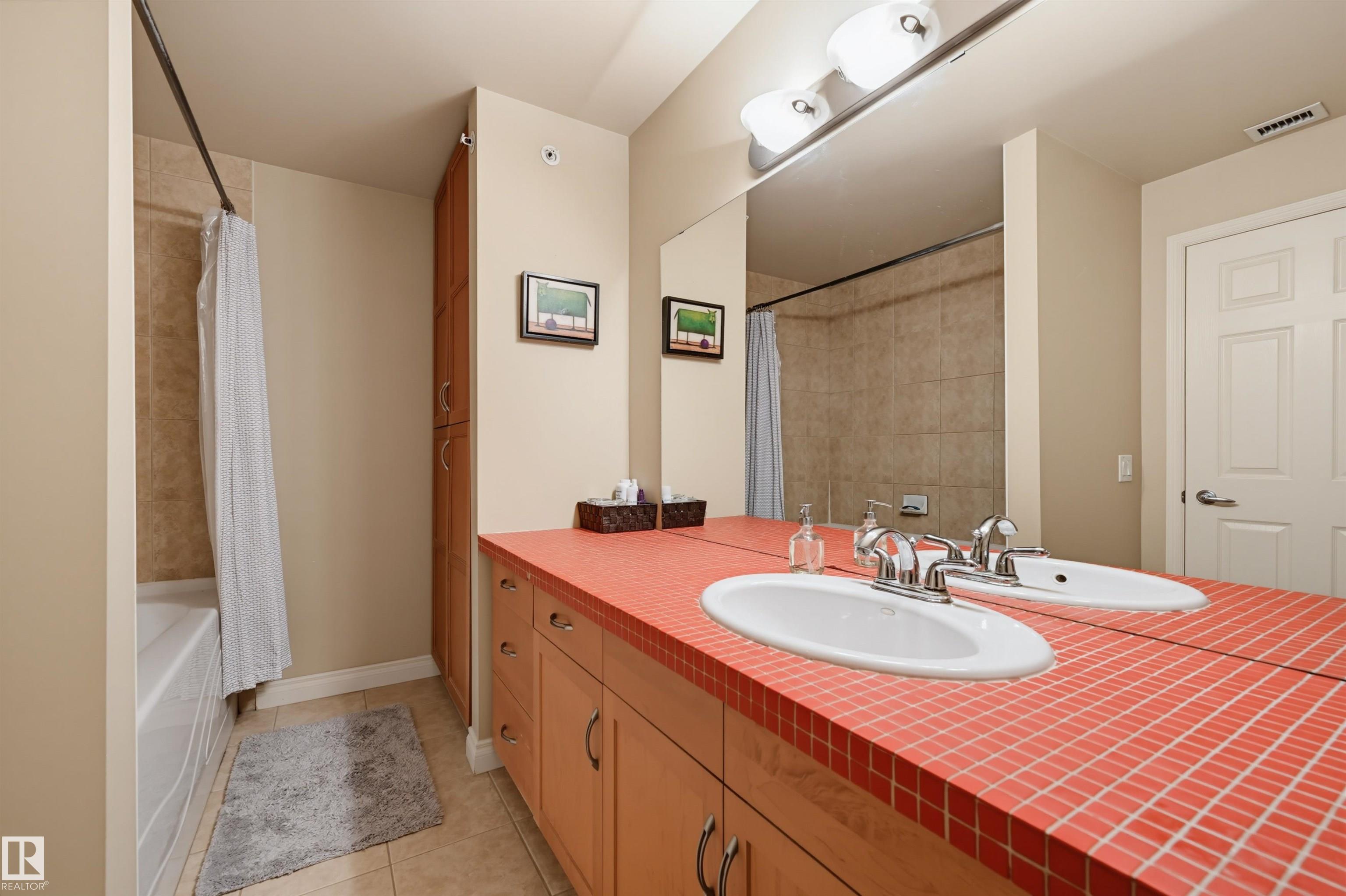 Photo 18 at 409 - 9811 96a Street NW, Cloverdale, Edmonton