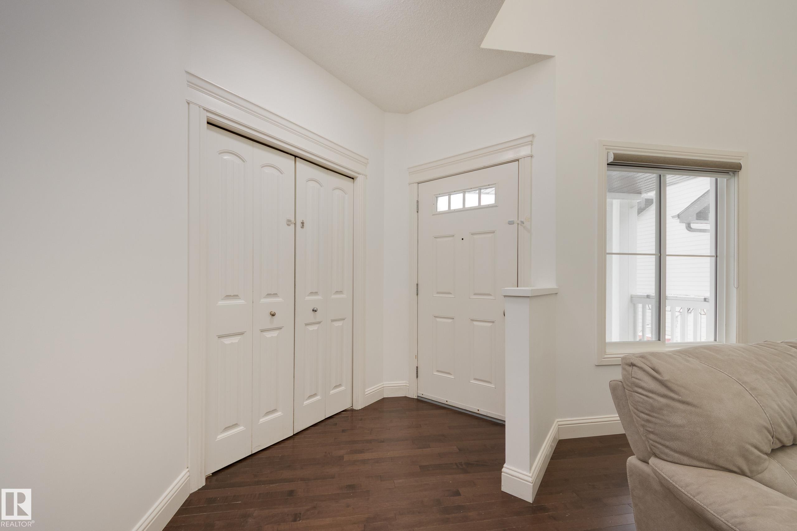 6131 10 Avenue SW, Walker, Edmonton