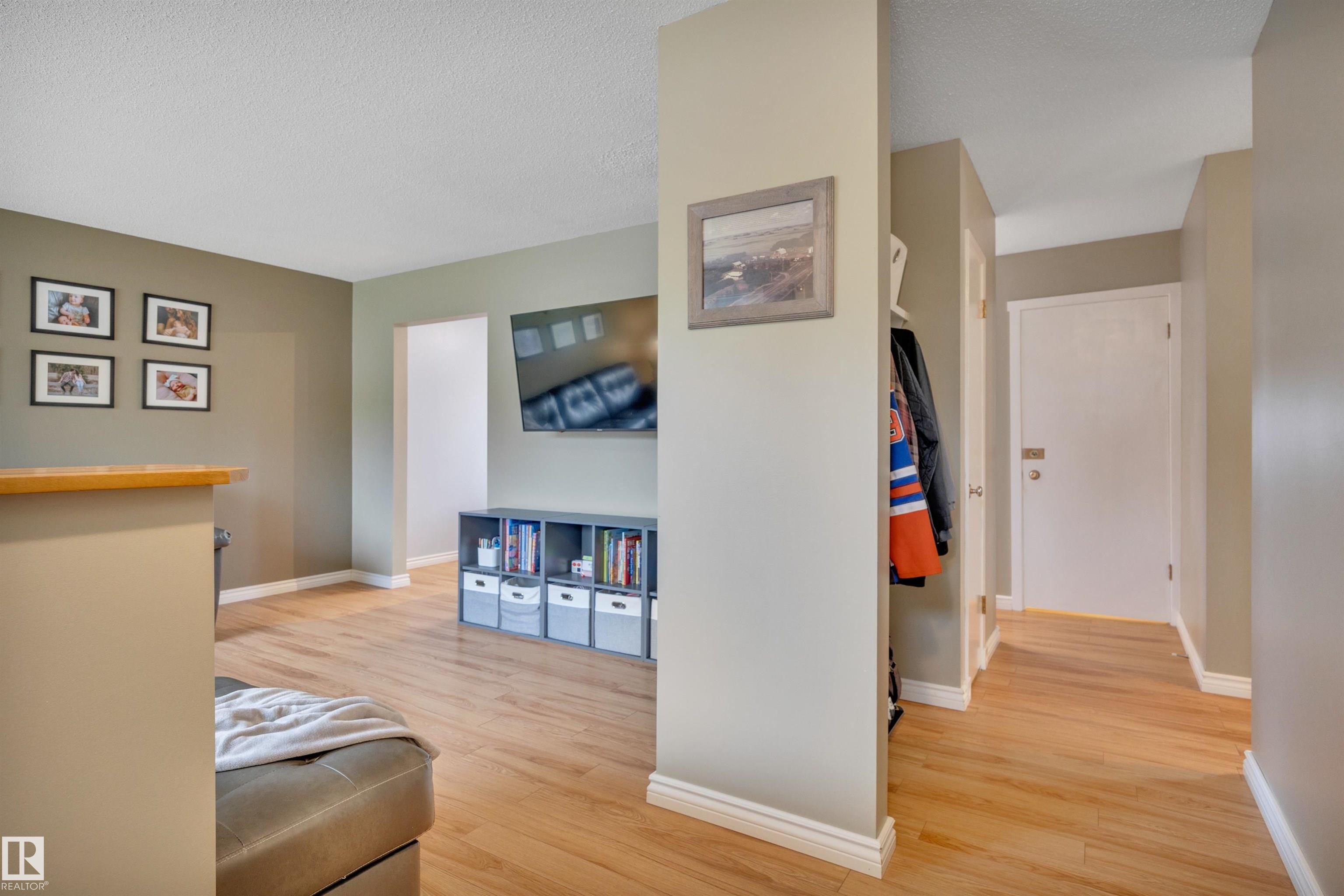 76 Merrywood Crescent, Mills Haven, Sherwood Park