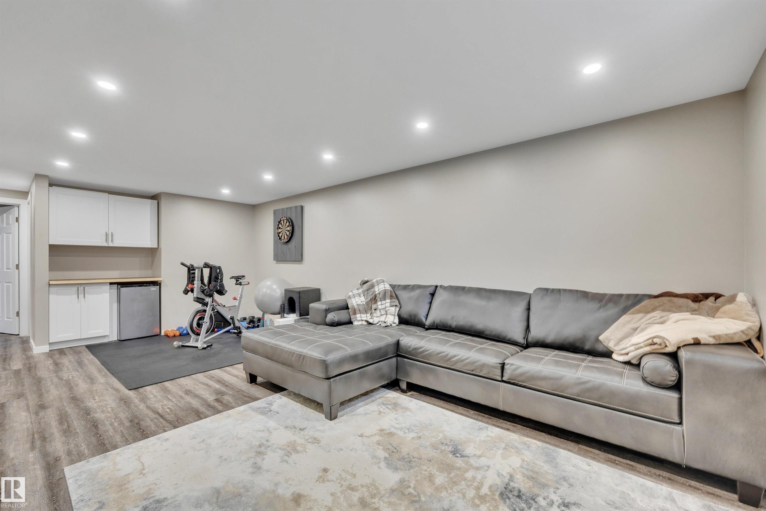 Photo 17 at 76 Merrywood Crescent, Mills Haven, Sherwood Park