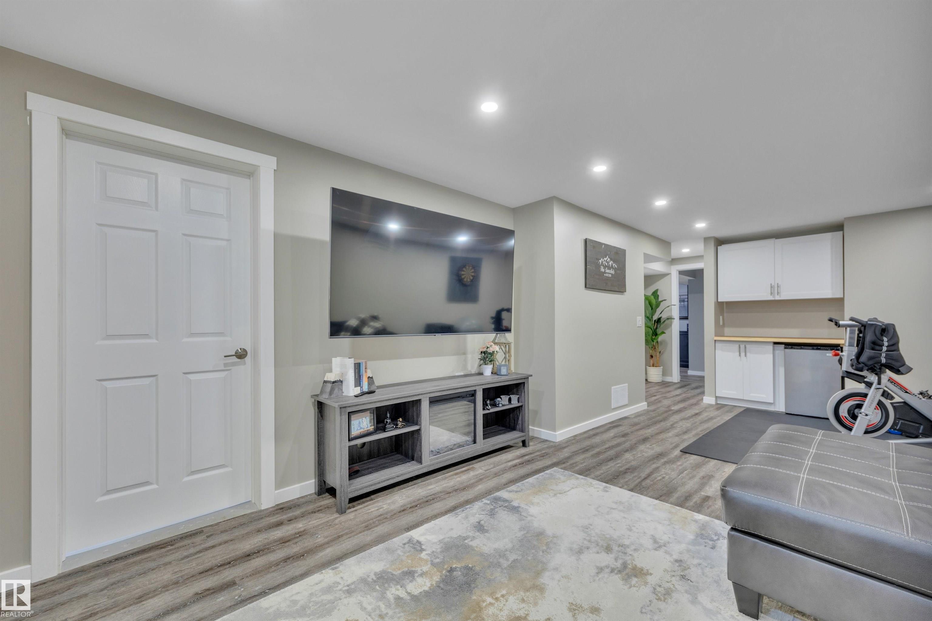 Photo 18 at 76 Merrywood Crescent, Mills Haven, Sherwood Park