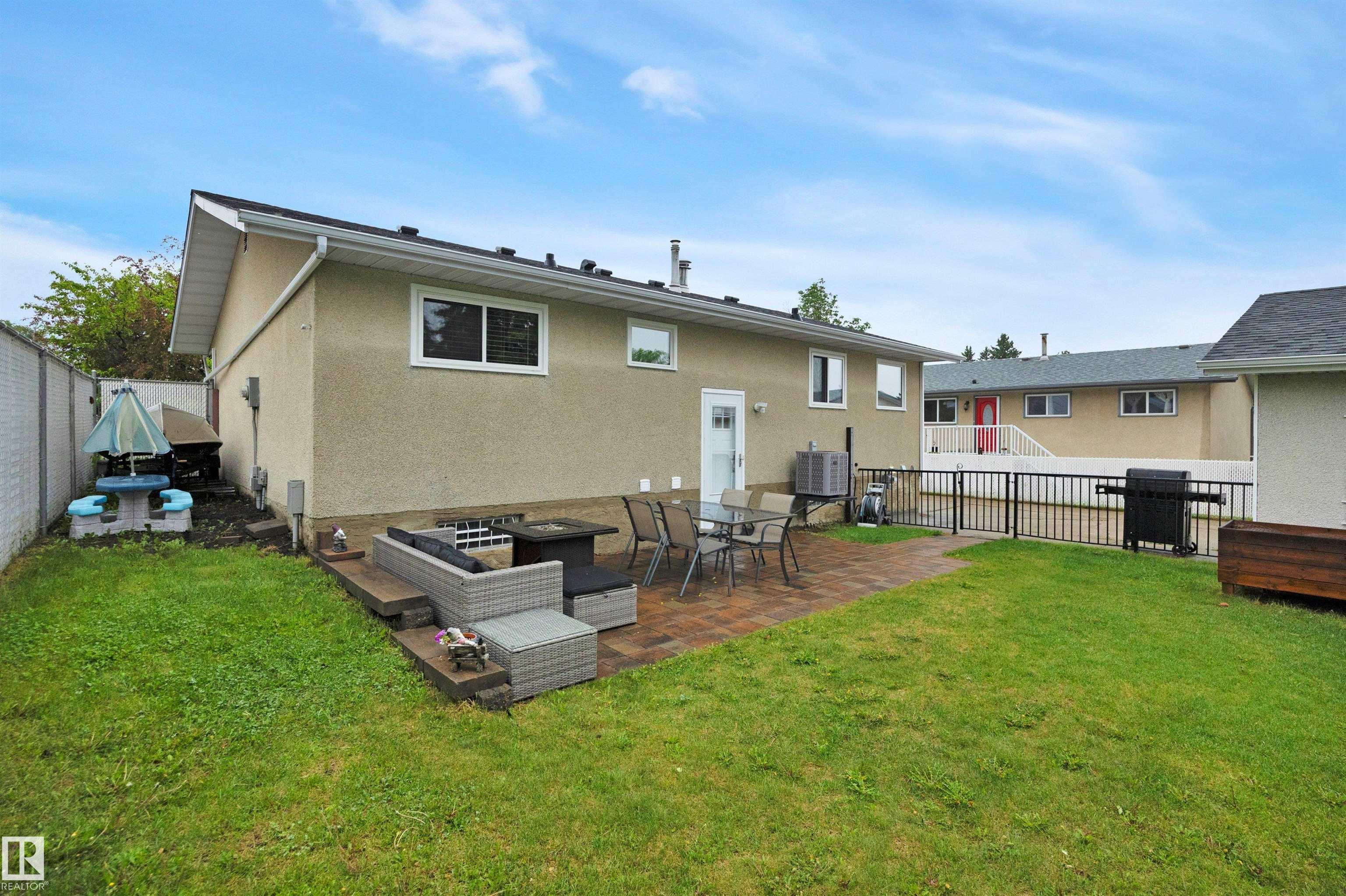 Photo 26 at 76 Merrywood Crescent, Mills Haven, Sherwood Park