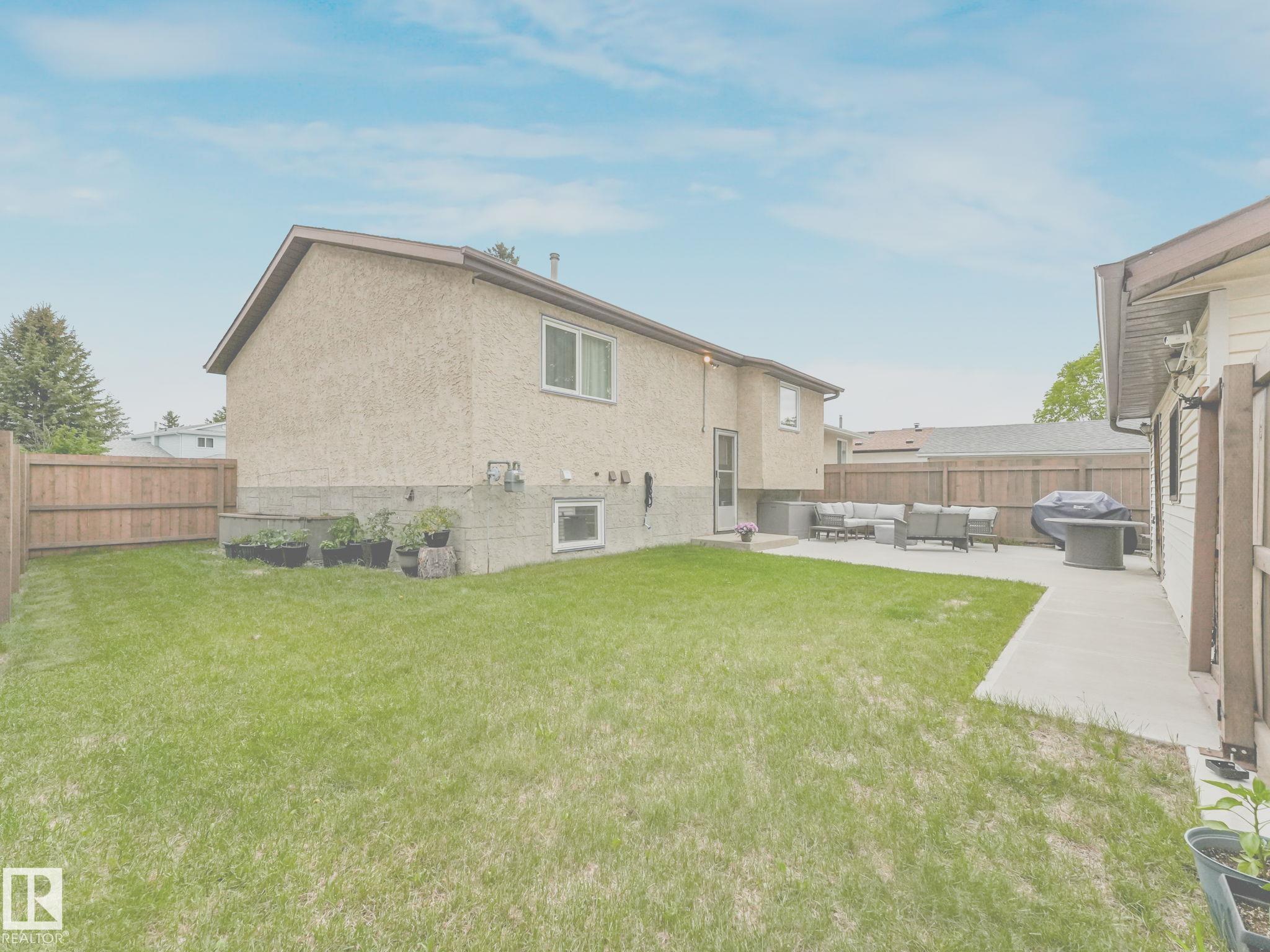 Photo 52 at 3904 35 Avenue NW, Minchau, Edmonton