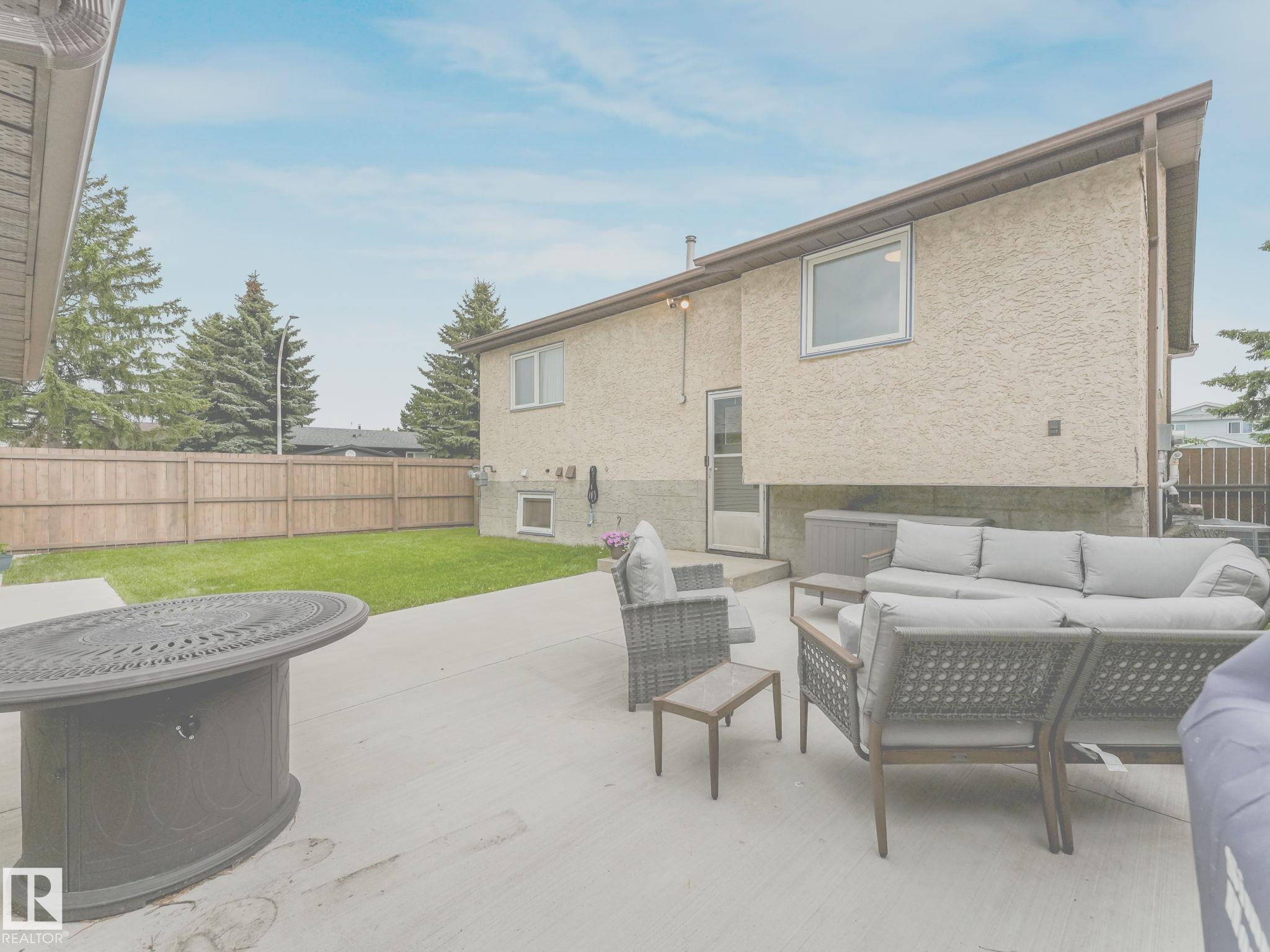 Photo 53 at 3904 35 Avenue NW, Minchau, Edmonton