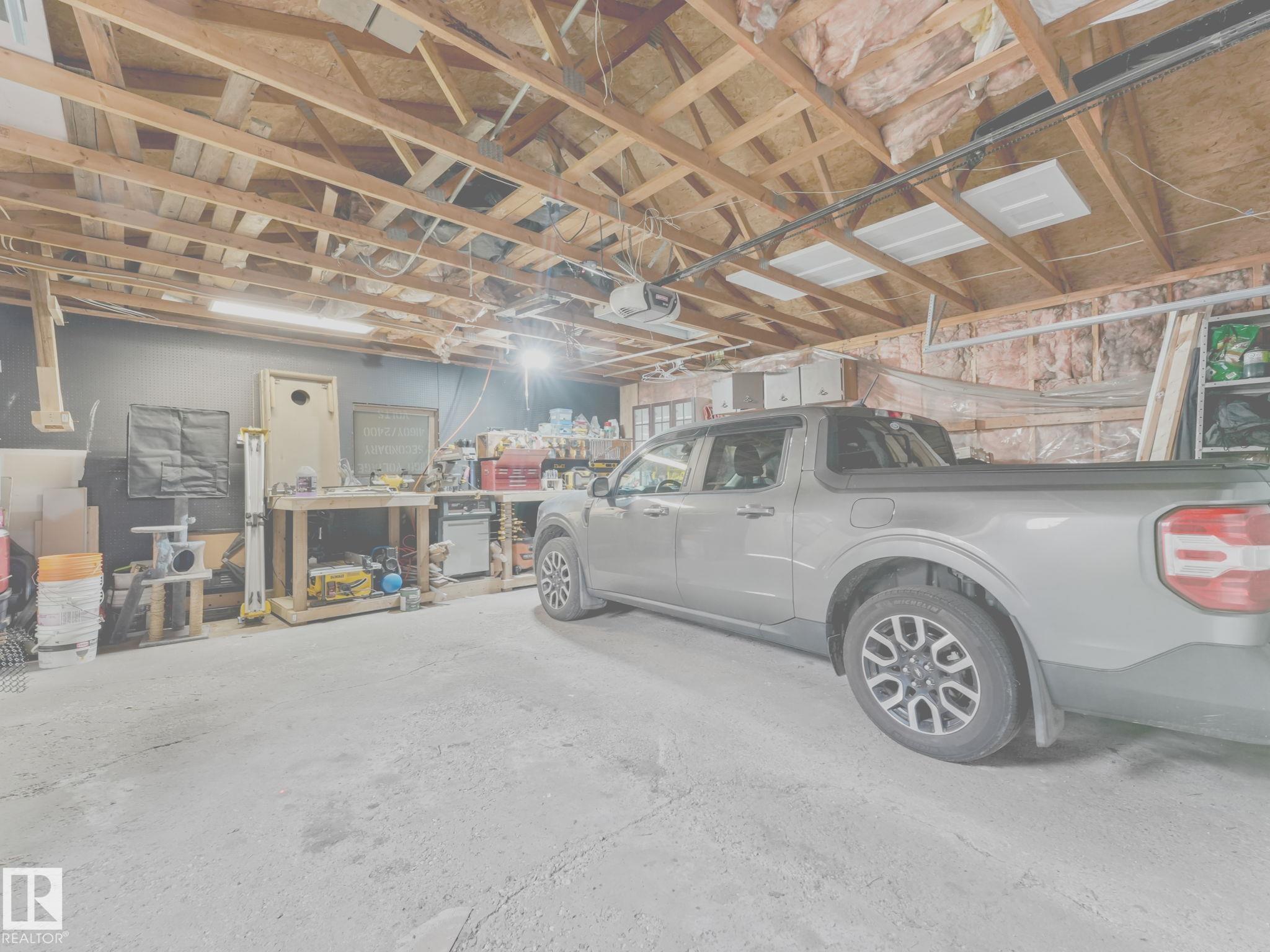 Photo 60 at 3904 35 Avenue NW, Minchau, Edmonton