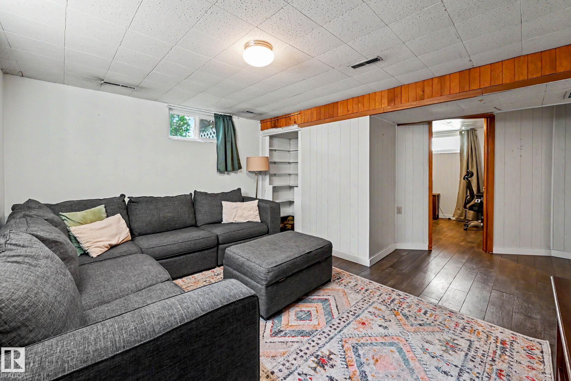 Photo 29 at 11603 71 Street NW, Bellevue, Edmonton