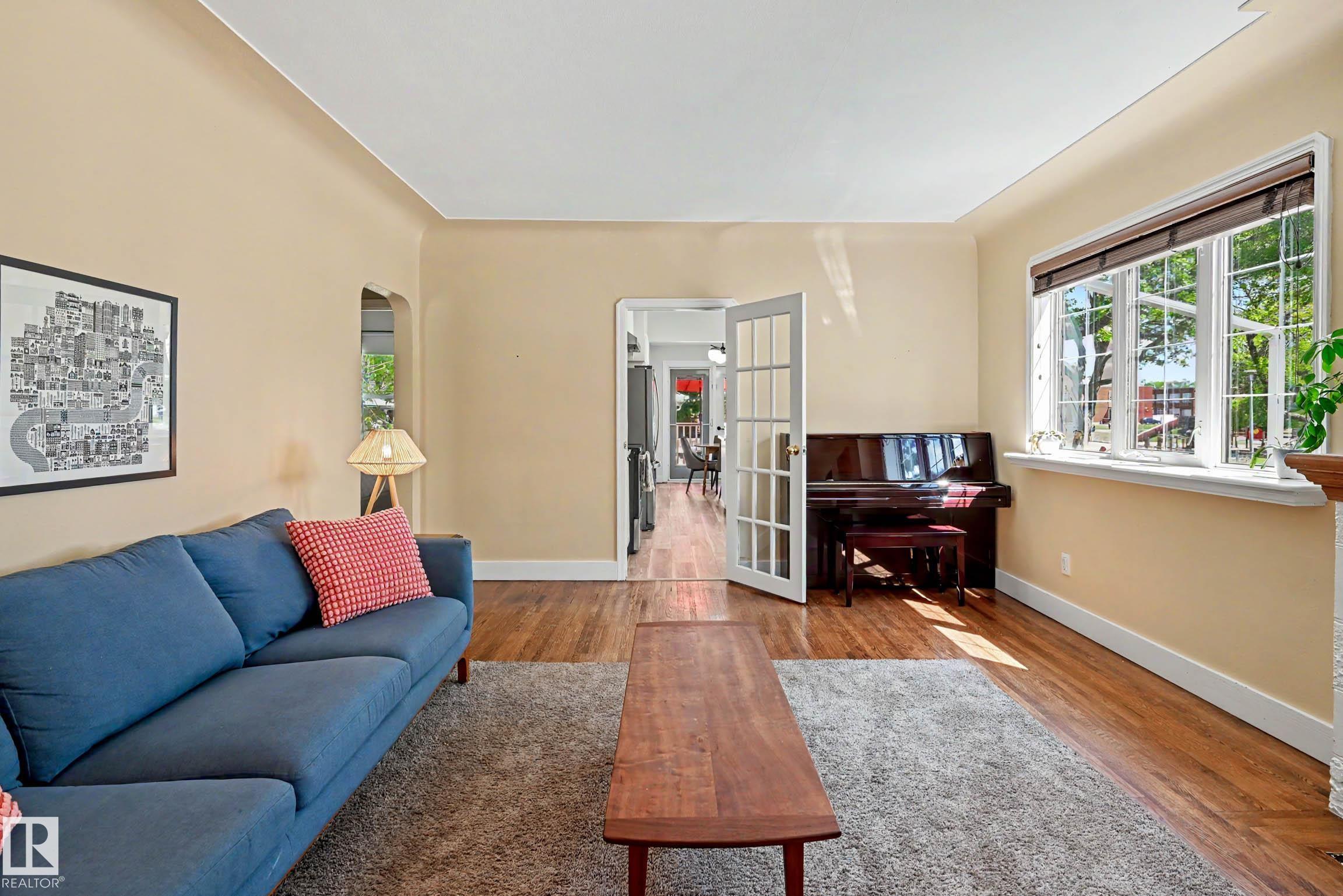 Photo 9 at 11603 71 Street NW, Bellevue, Edmonton