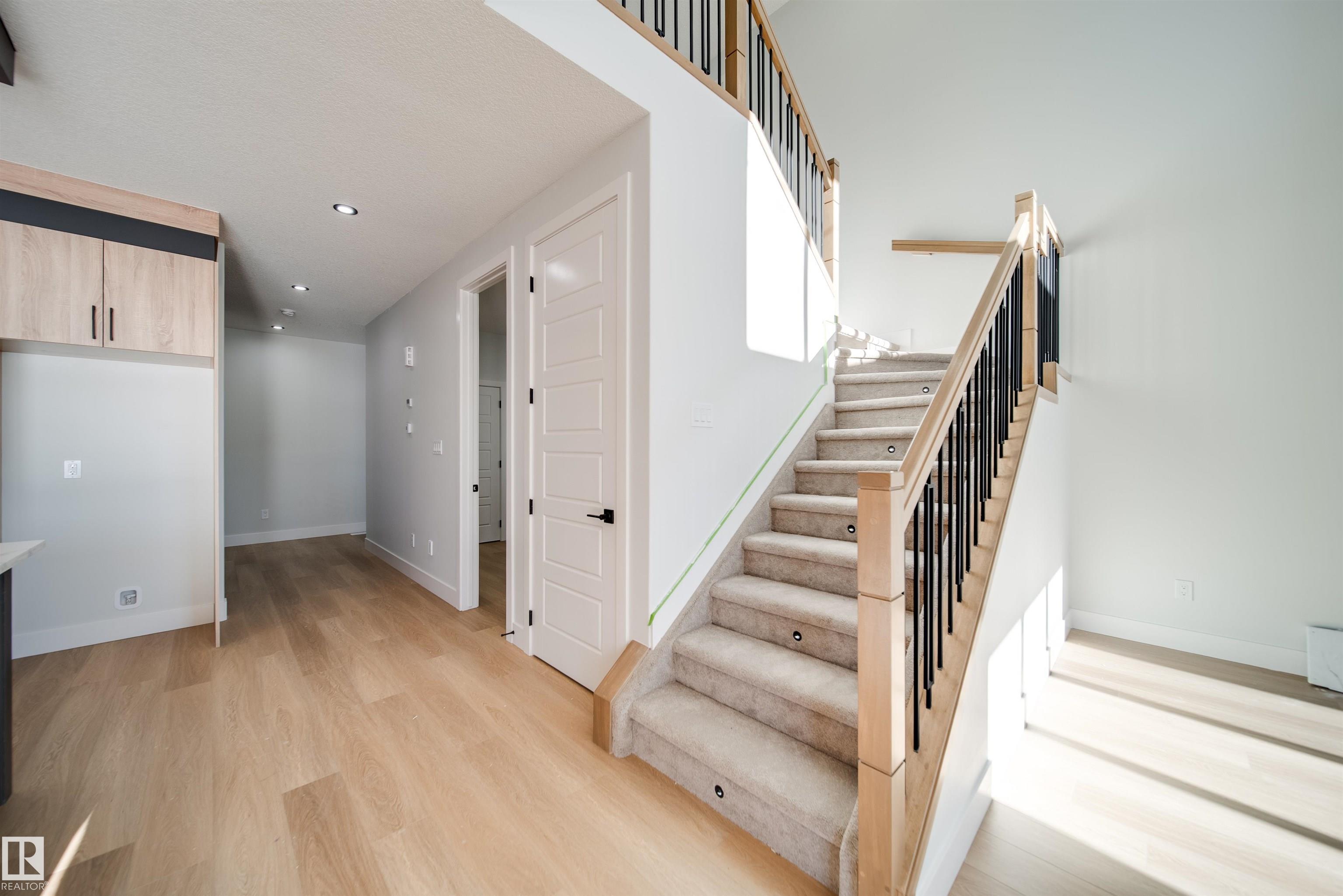 Photo 19 at 7027 177 Avenue NW, Crystallina Nera East, Edmonton