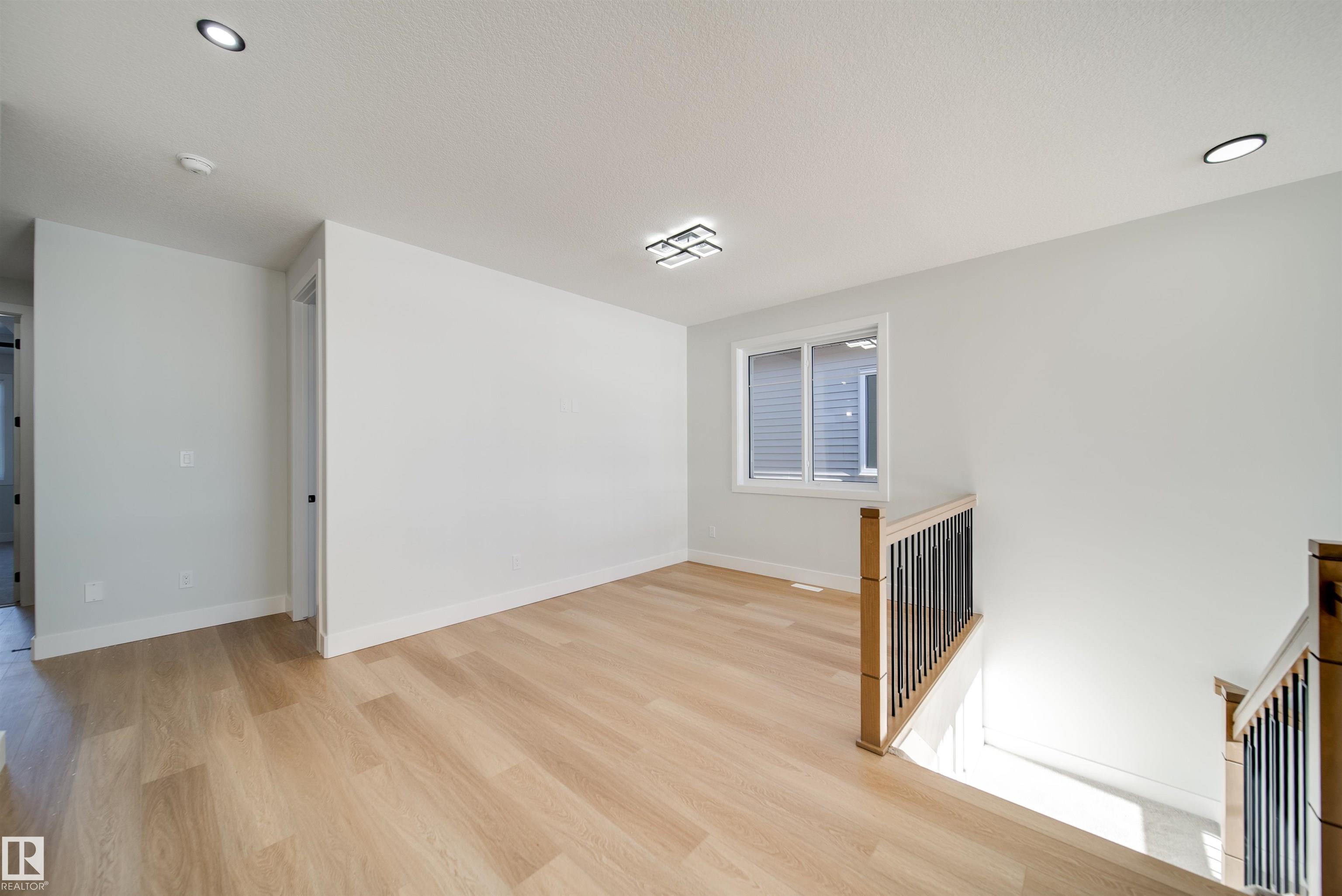 Photo 21 at 7027 177 Avenue NW, Crystallina Nera East, Edmonton