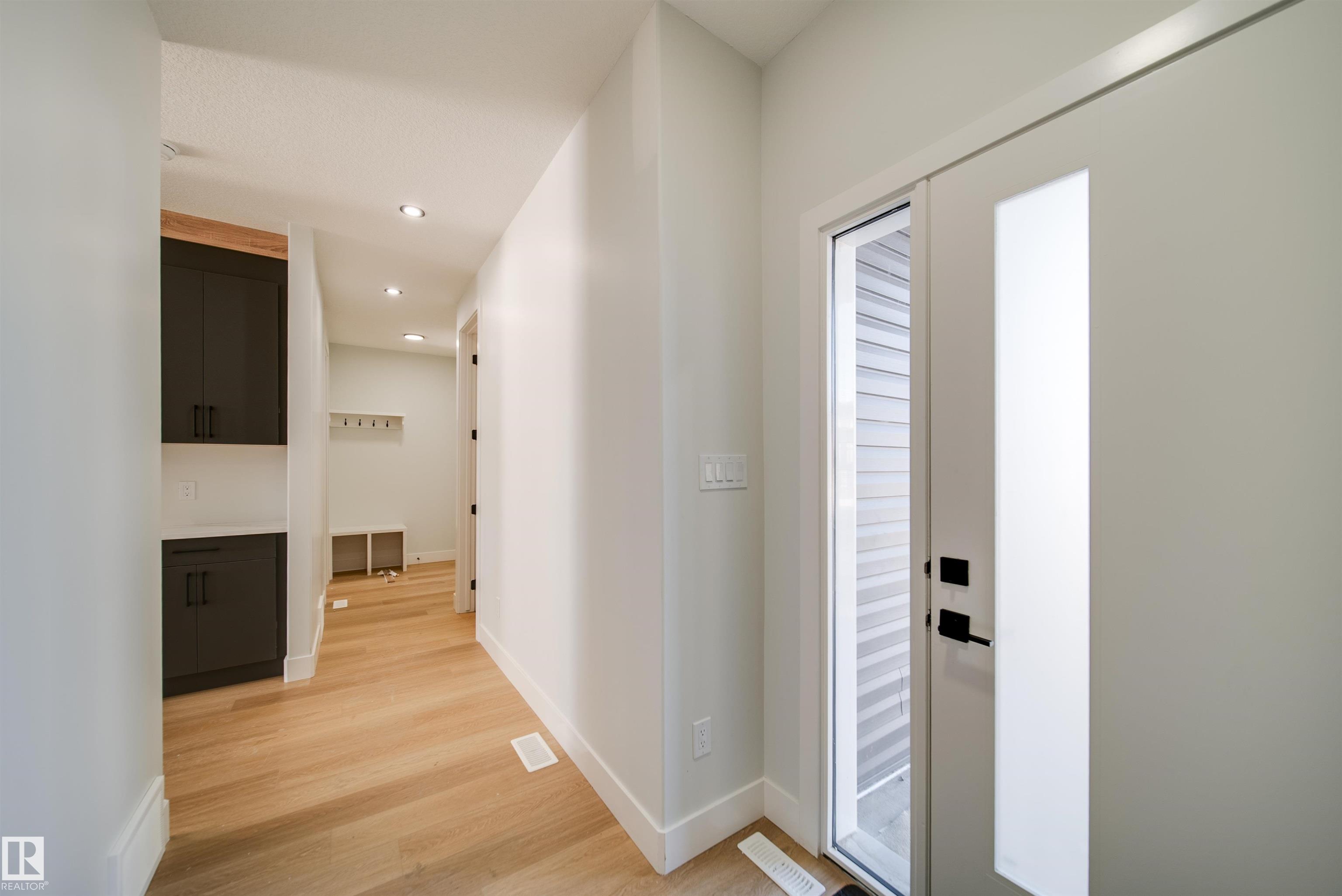 7027 177 Avenue NW, Crystallina Nera East, Edmonton