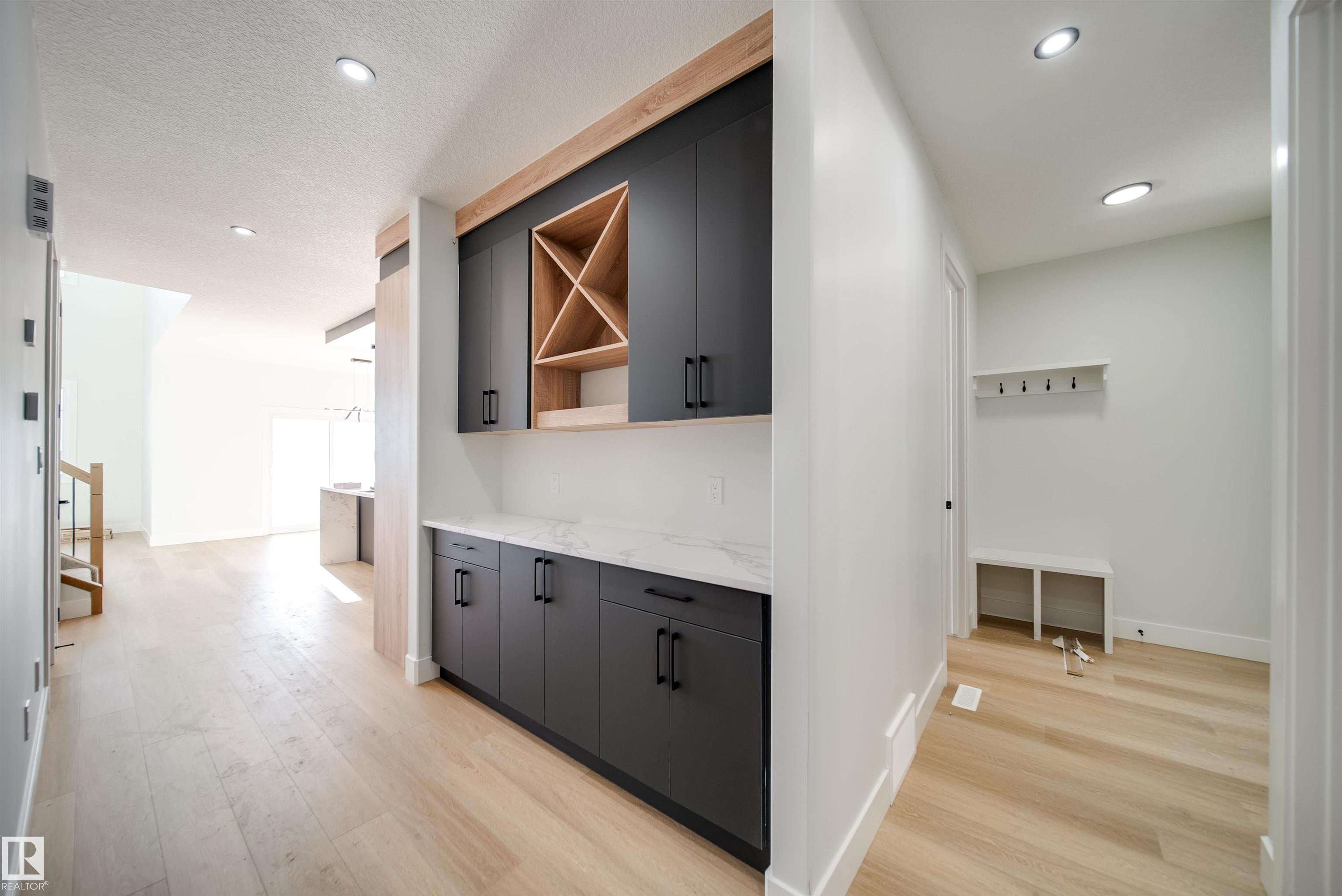 7027 177 Avenue NW, Crystallina Nera East, Edmonton