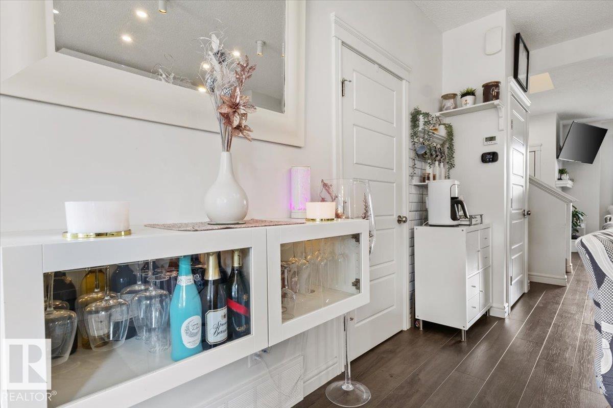 Photo 11 at 5213 22 Avenue SW, Walker, Edmonton