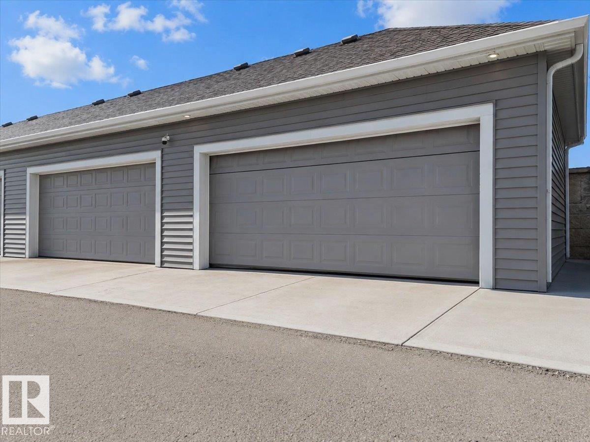 Photo 33 at 5213 22 Avenue SW, Walker, Edmonton