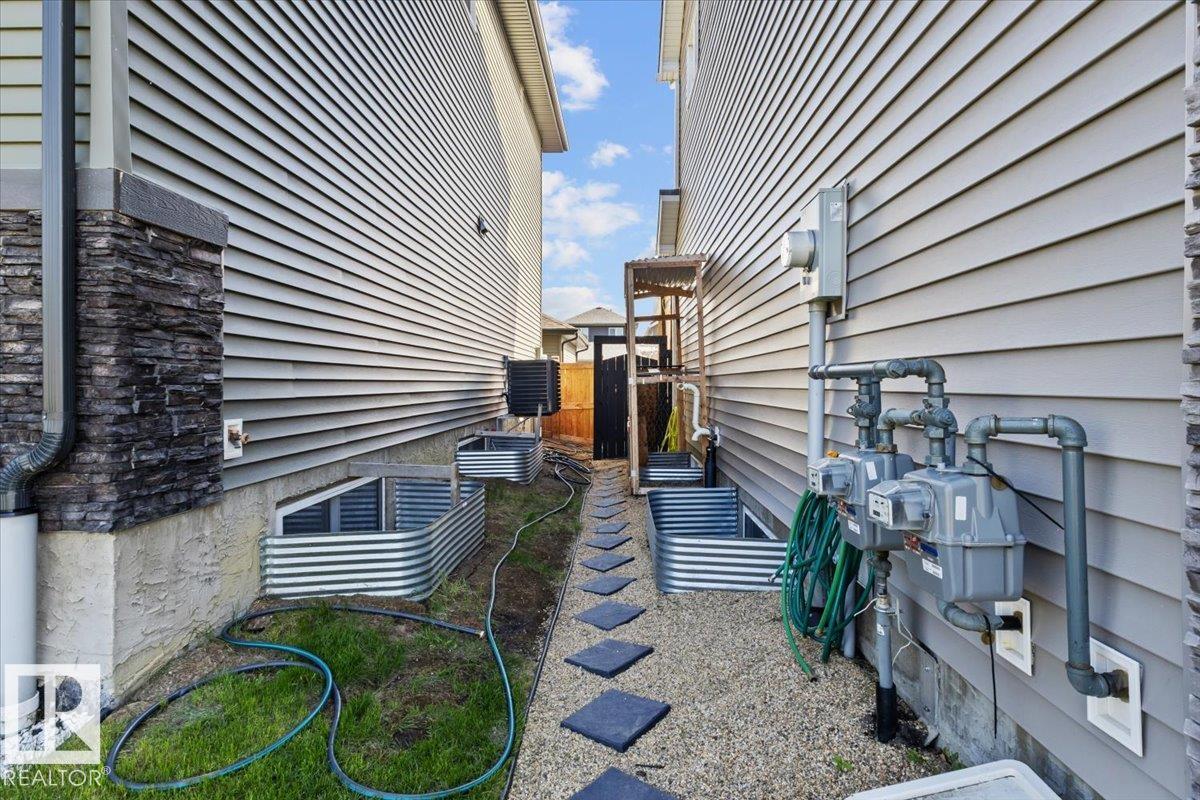 Photo 35 at 5213 22 Avenue SW, Walker, Edmonton