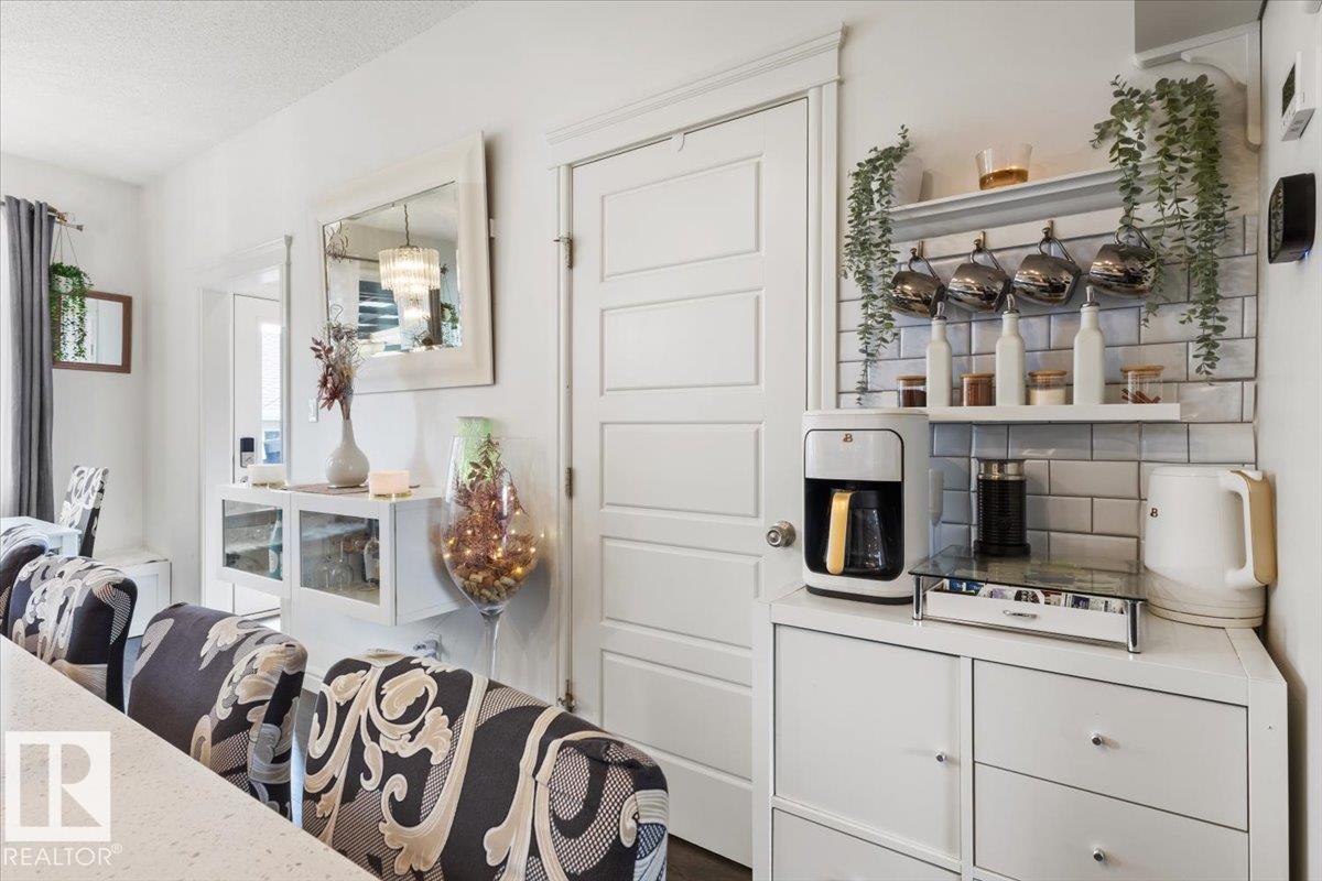 Photo 10 at 5213 22 Avenue SW, Walker, Edmonton