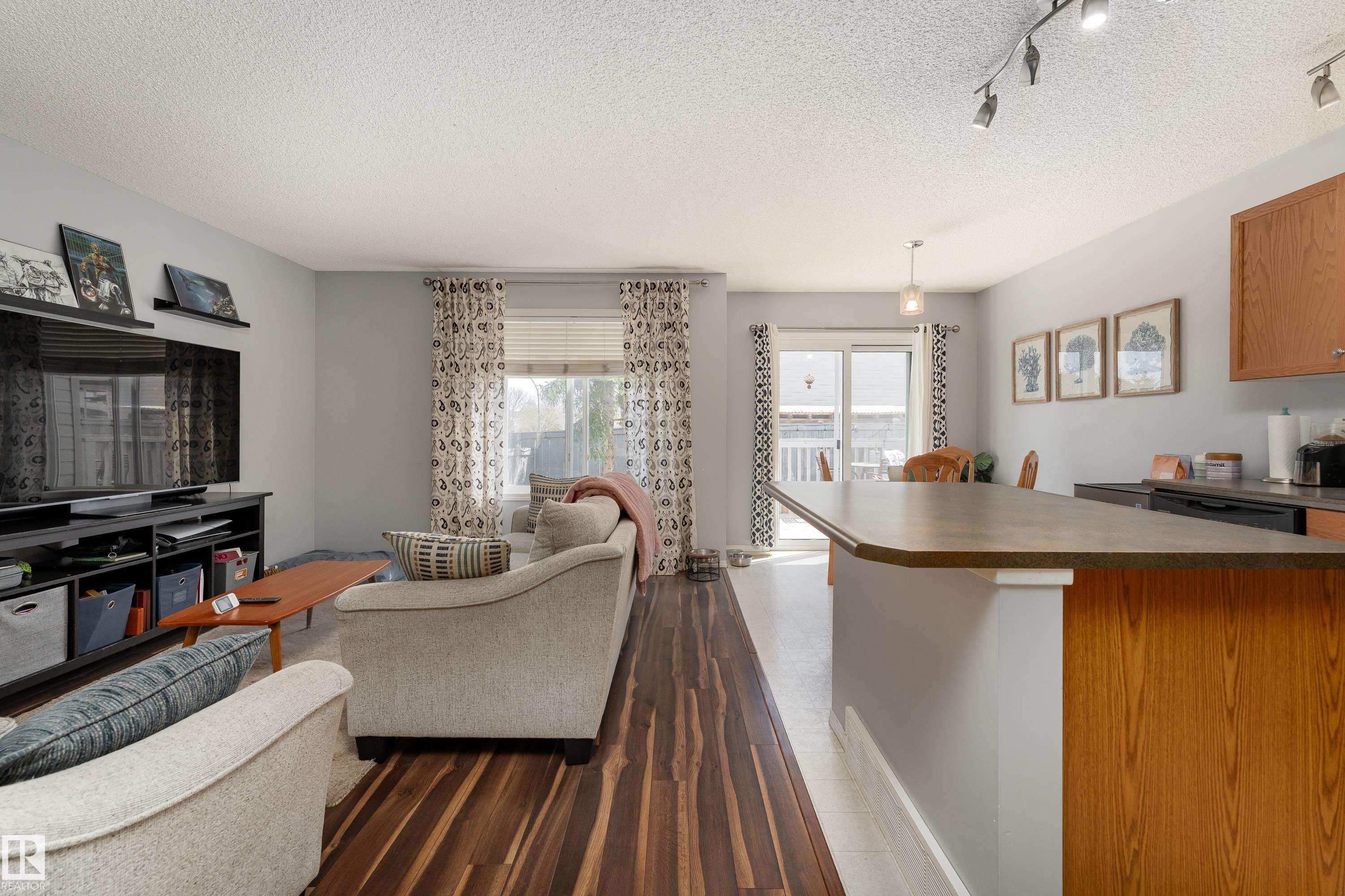2 - 13403 Cumberland Road NW, Hudson, Edmonton