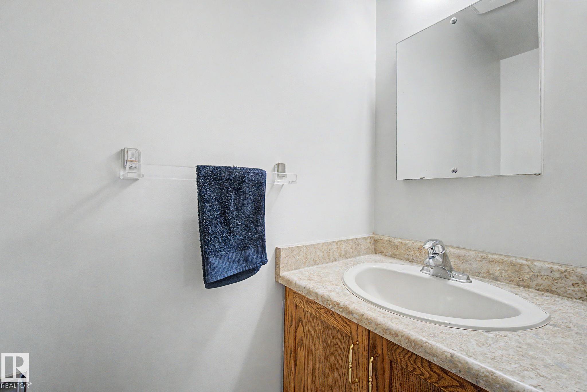 Photo 20 at 16727 80 Avenue NW, Elmwood, Edmonton
