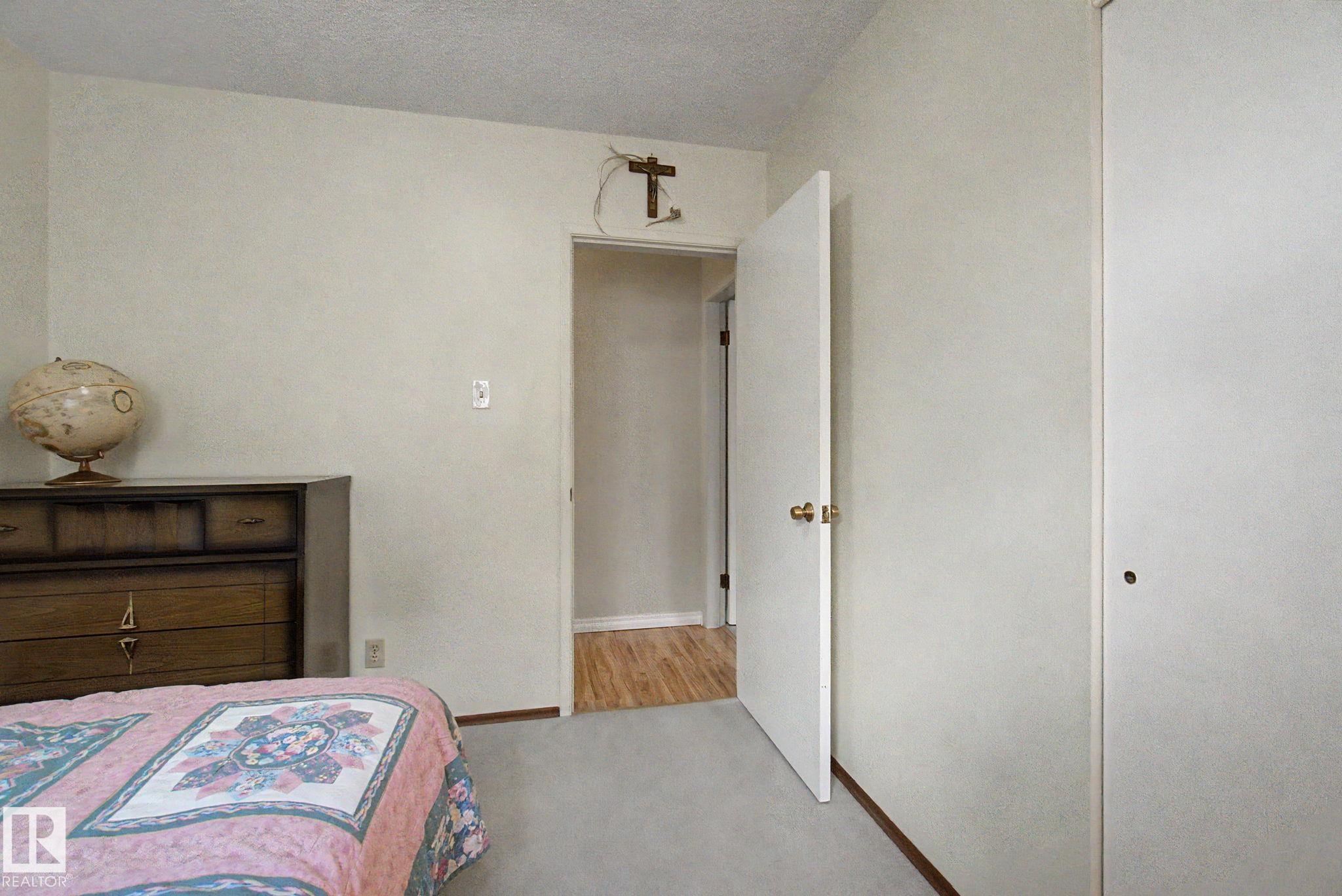 Photo 24 at 16727 80 Avenue NW, Elmwood, Edmonton