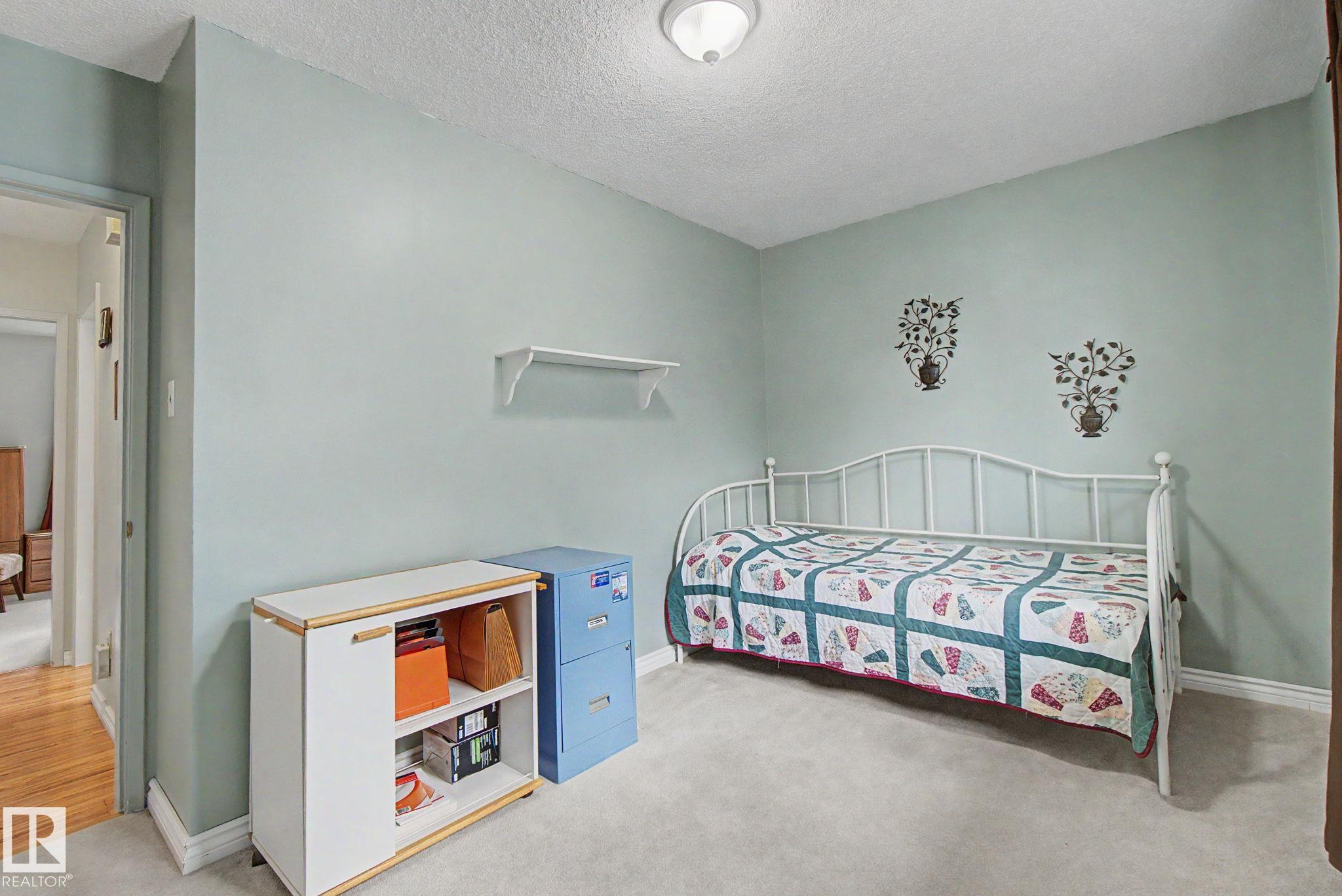 Photo 26 at 16727 80 Avenue NW, Elmwood, Edmonton