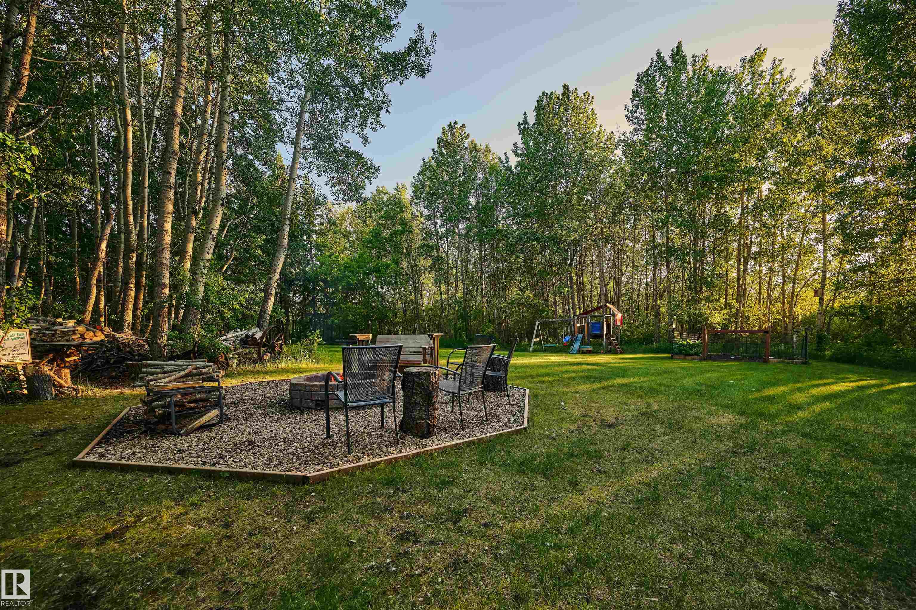 Photo 47 at 19 - 51317 Hghway 60, Spanish Oaks, Rural Parkland County