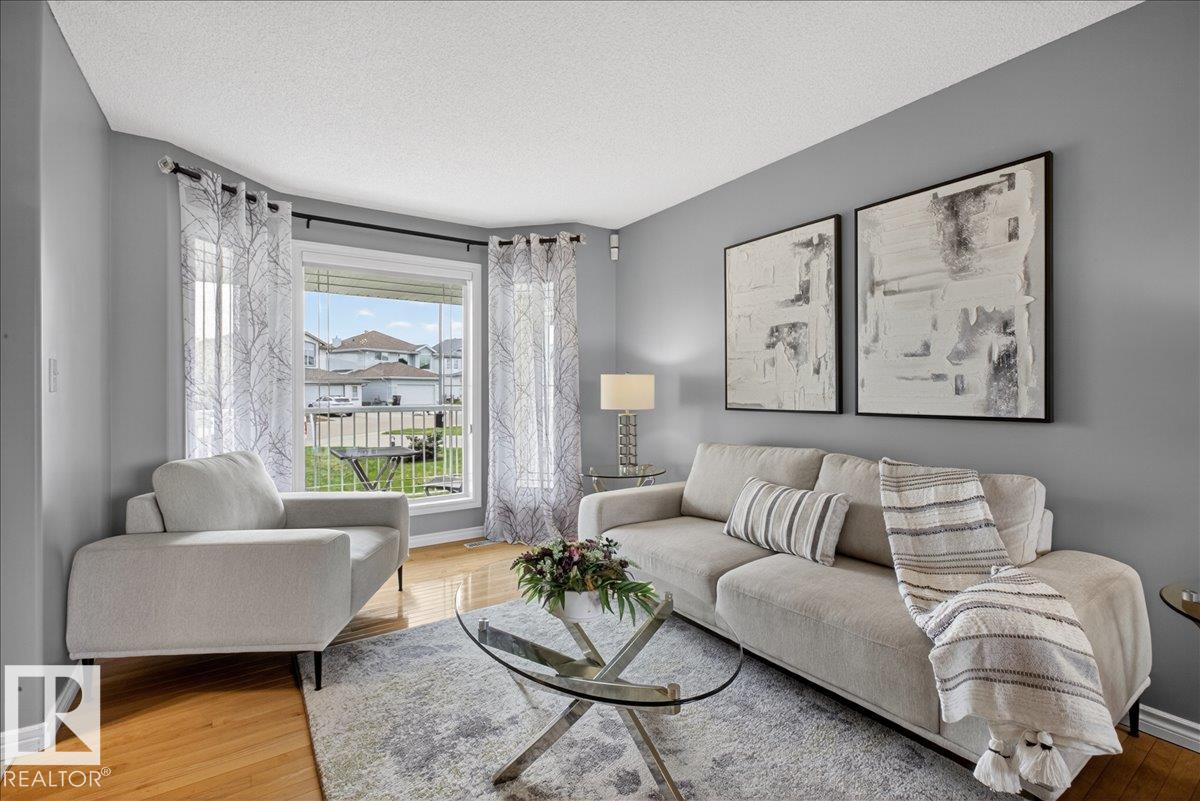 Photo 6 at 1358 118a Street NW, Twin Brooks, Edmonton