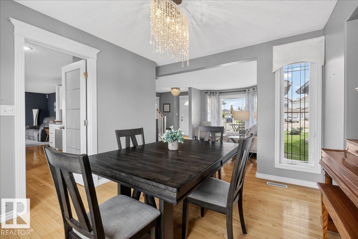 Photo 10 at 1358 118a Street NW, Twin Brooks, Edmonton