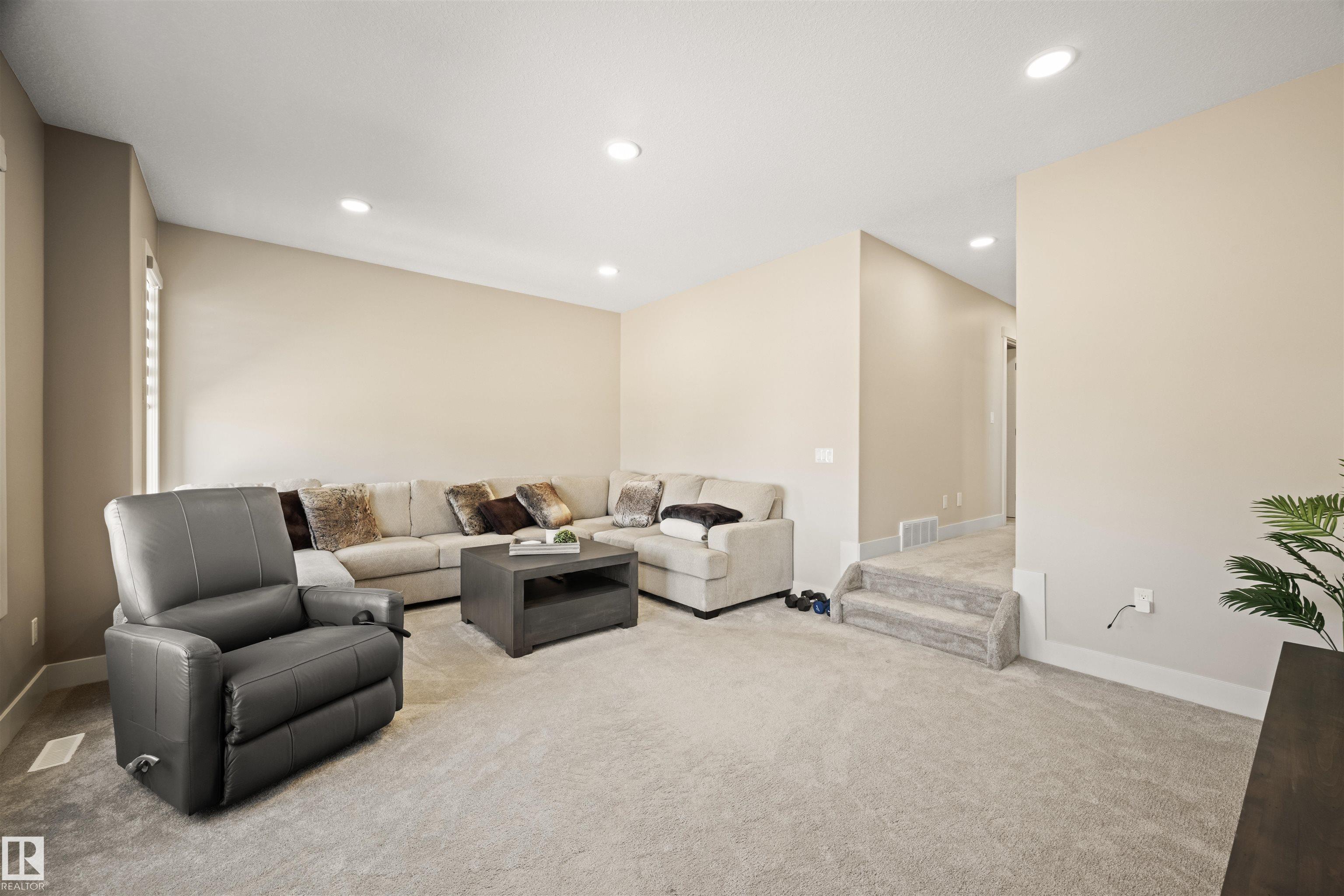 Photo 24 at 12171 177 Avenue NW, Rapperswill, Edmonton