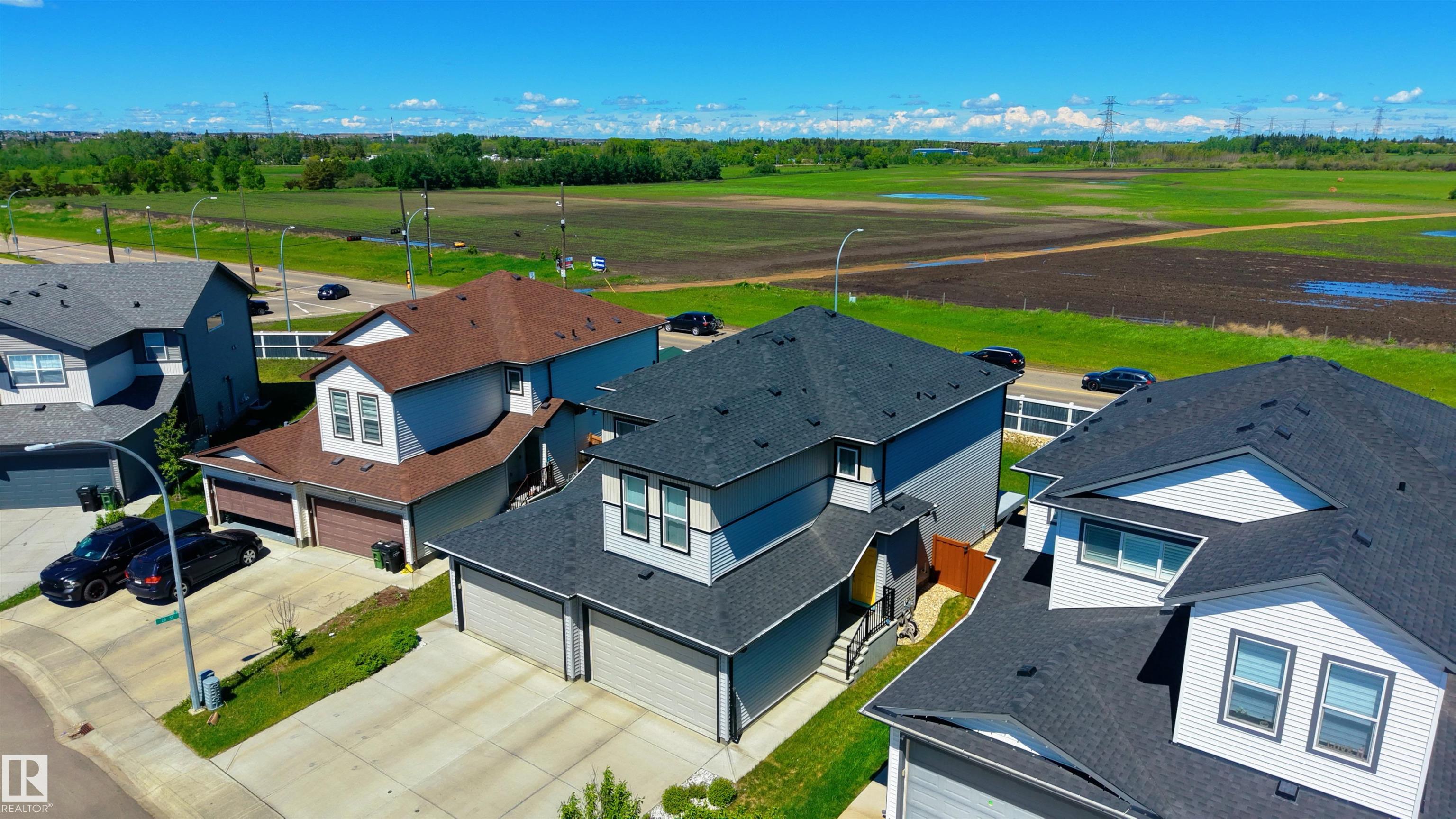Photo 36 at 2520 152 Avenue NW, Fraser, Edmonton
