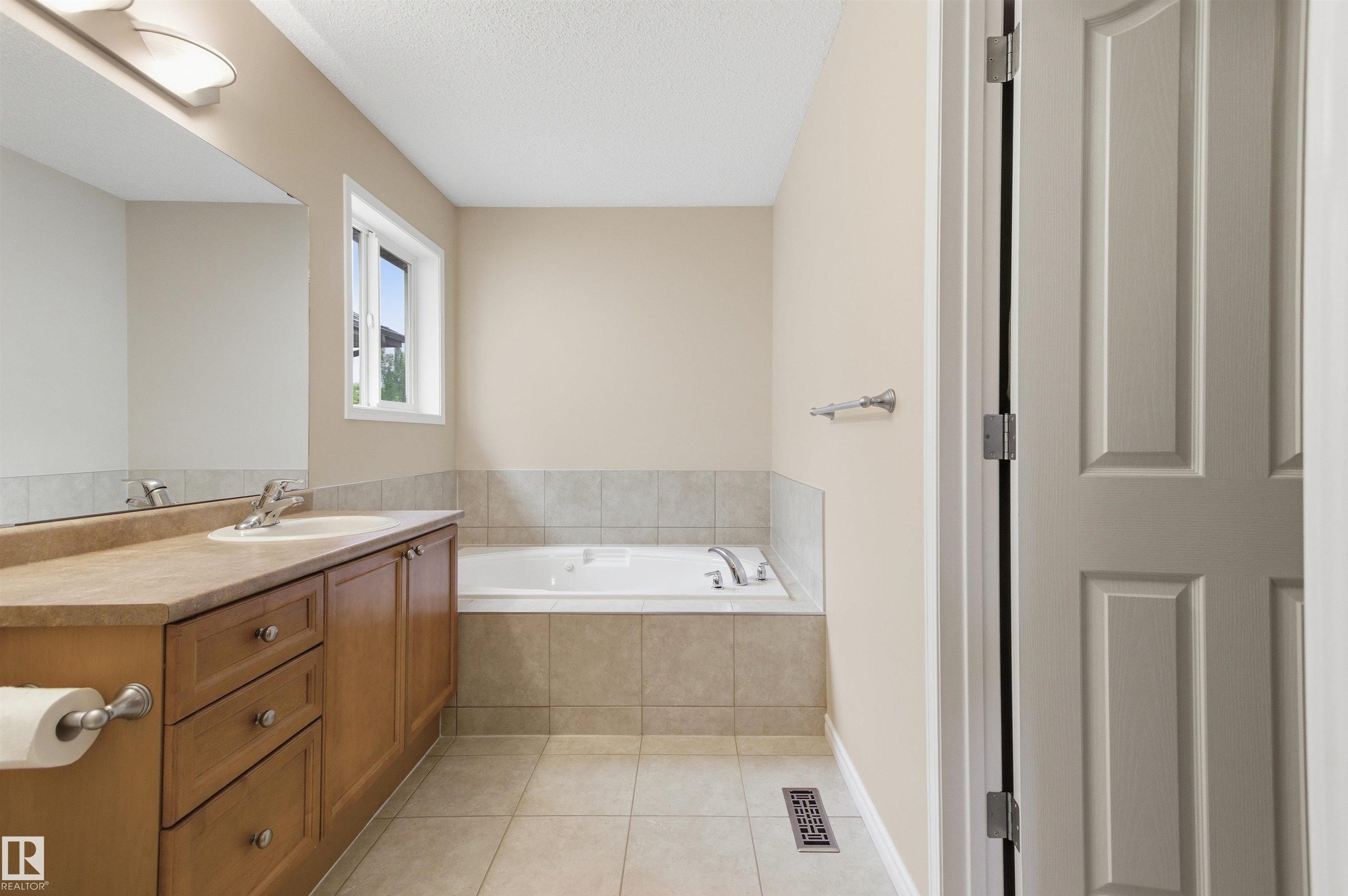 Photo 30 at 391 Foxboro Drive, Foxboro, Sherwood Park