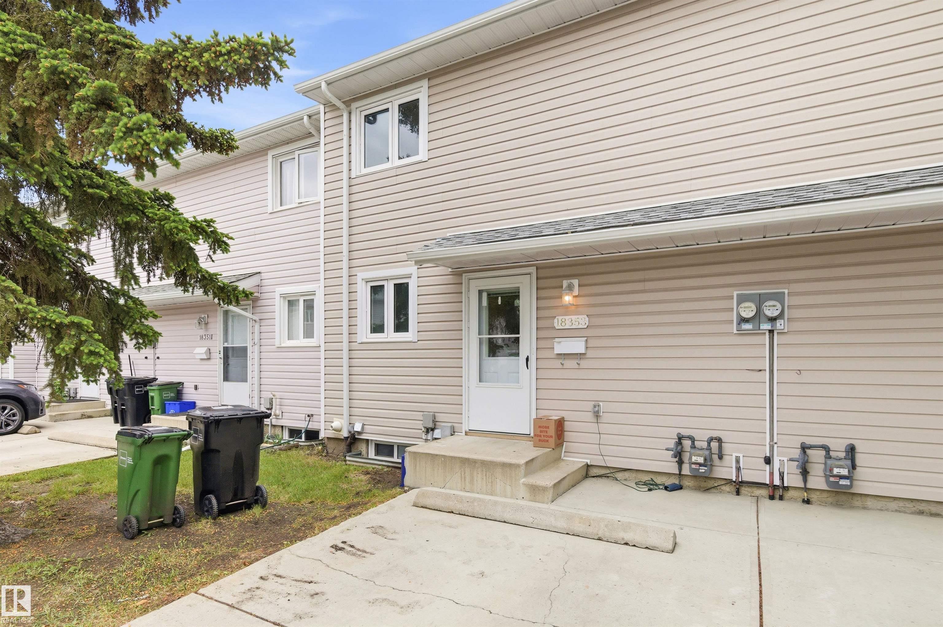 18353 66 Avenue NW, Ormsby Place, Edmonton