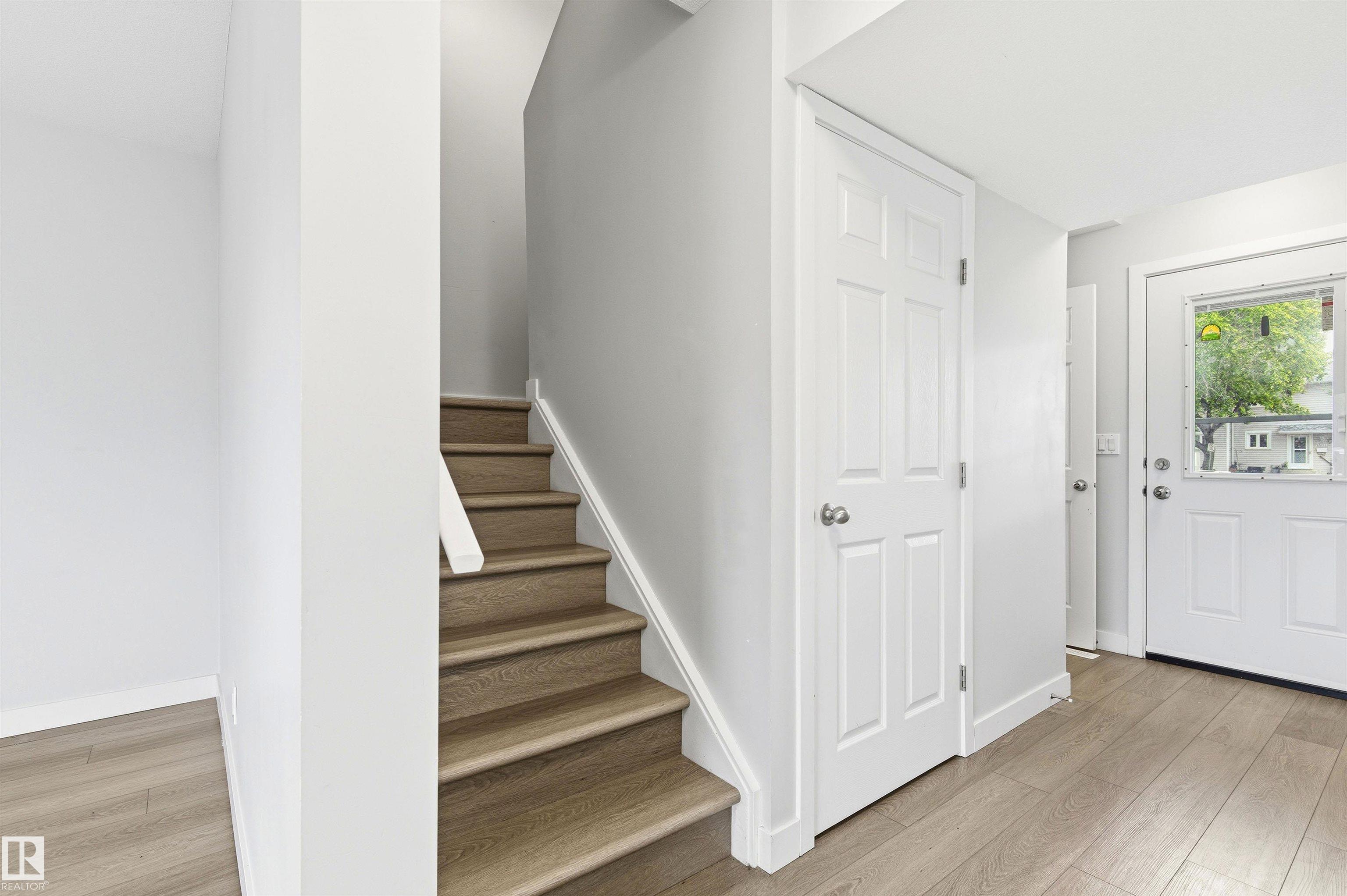 Photo 6 at 18353 66 Avenue NW, Ormsby Place, Edmonton