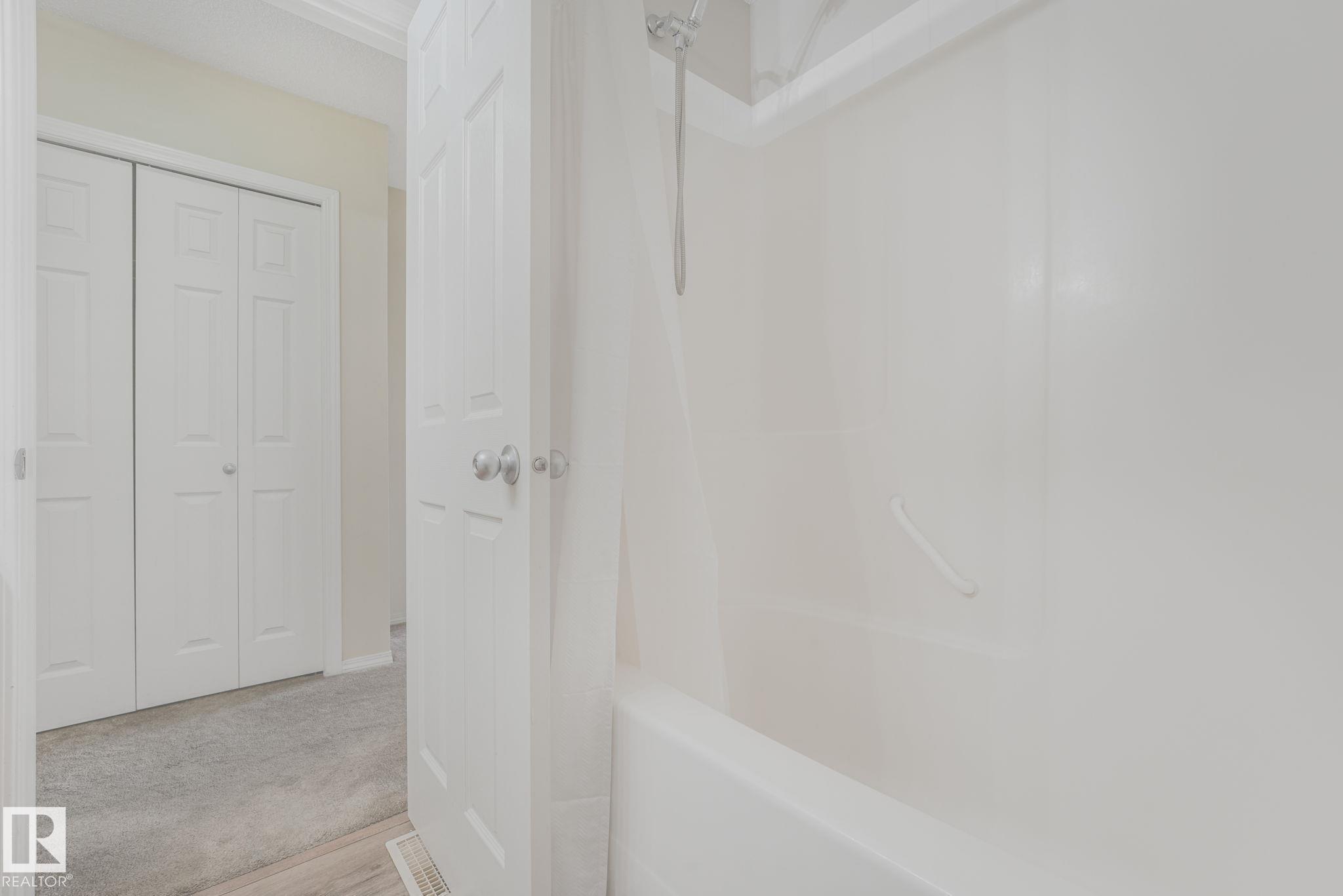 Photo 19 at 56 - 451 Hyndman Crescent NW, Canon Ridge, Edmonton