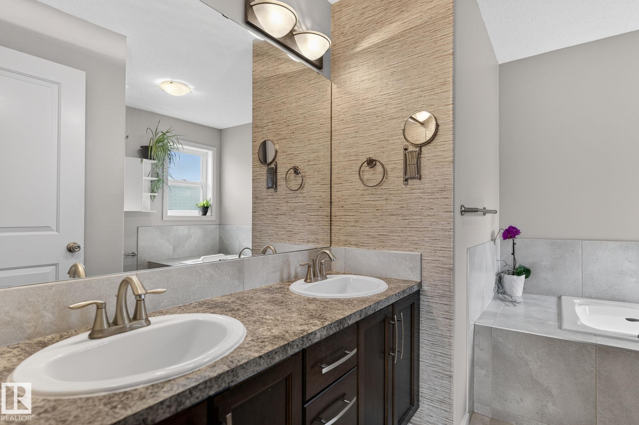 Photo 33 at 22068 95 Avenue NW, Secord, Edmonton