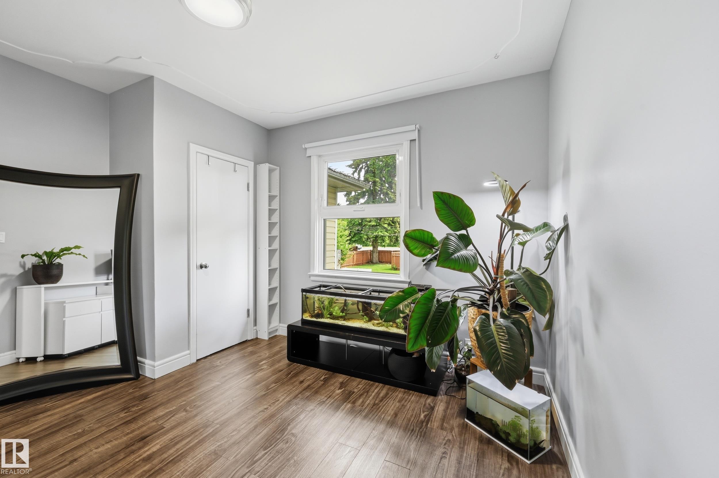 Photo 18 at 6227 109a Street NW, Parkallen, Edmonton
