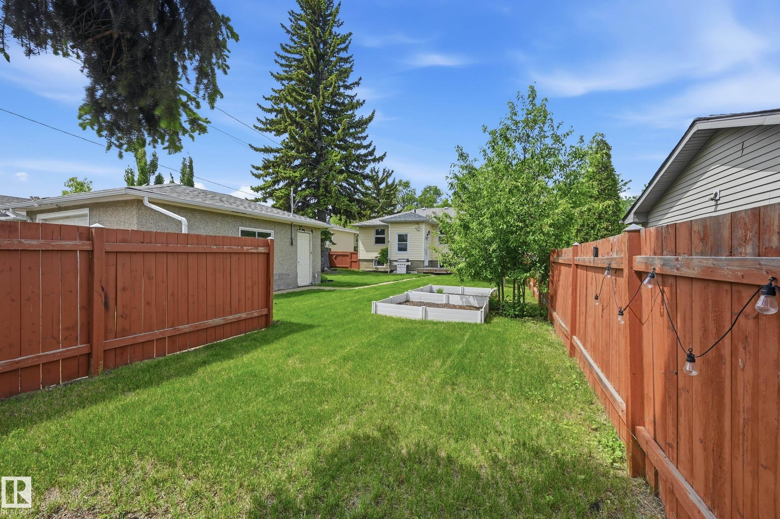 Photo 44 at 6227 109a Street NW, Parkallen, Edmonton