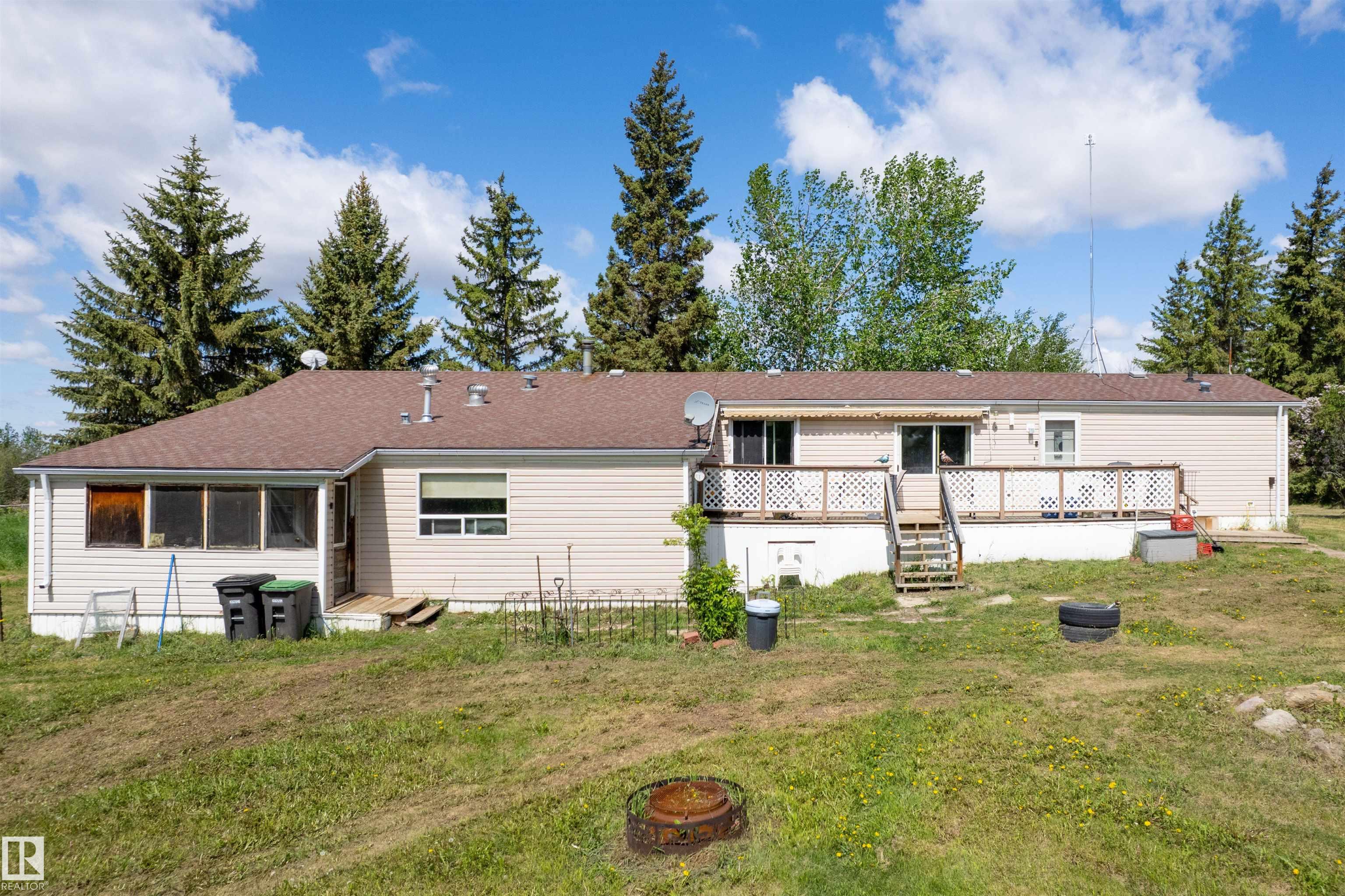 Photo 11 at 20519 Twp Road 550, None, Rural Strathcona County