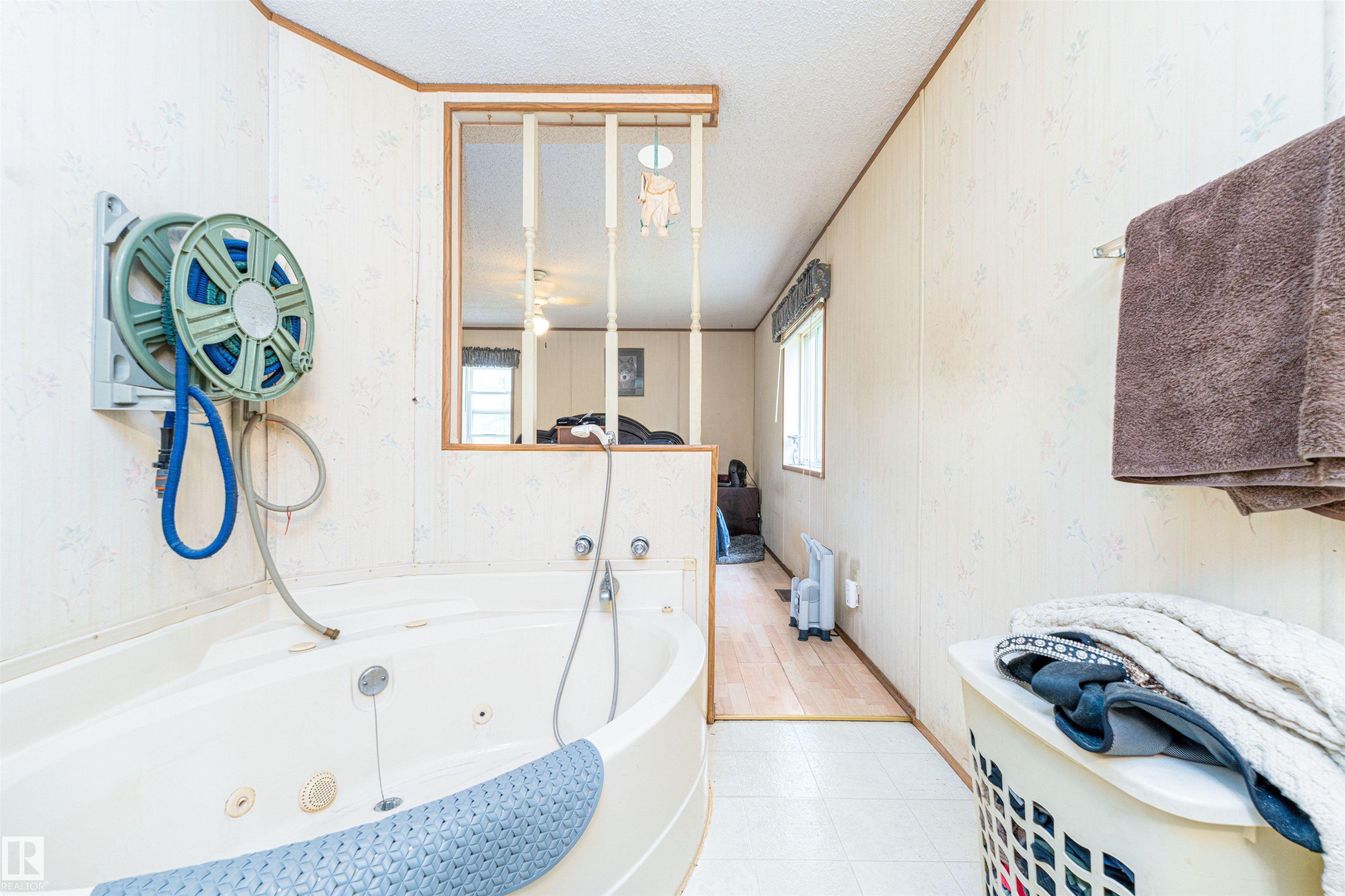 Photo 39 at 20519 Twp Road 550, None, Rural Strathcona County