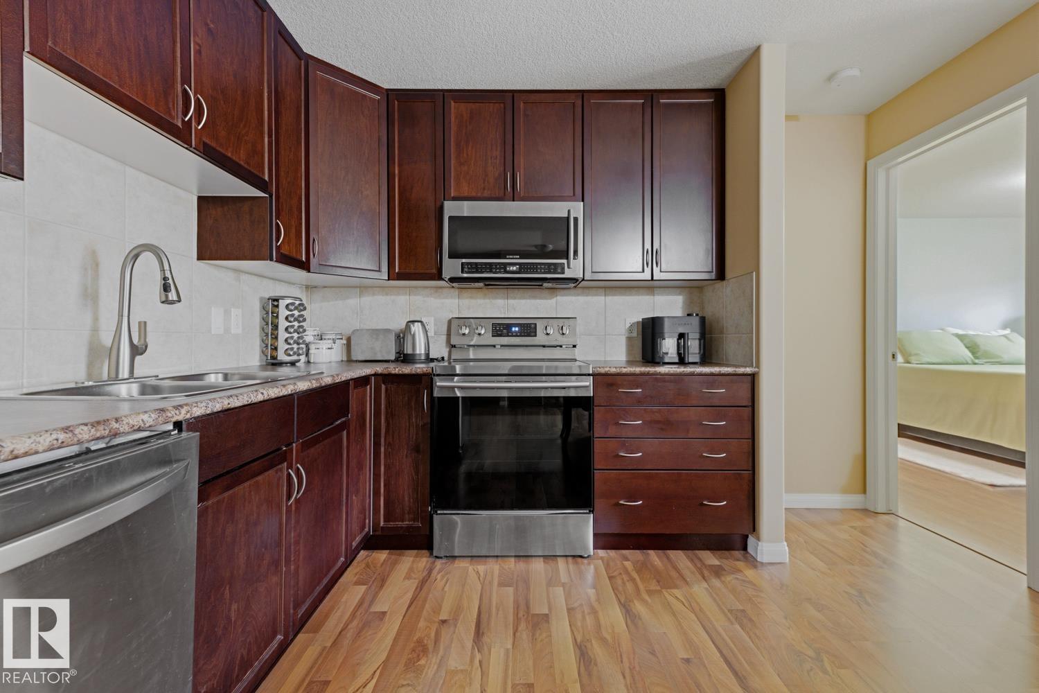 211 - 1204 156 Street NW, South Terwillegar, Edmonton