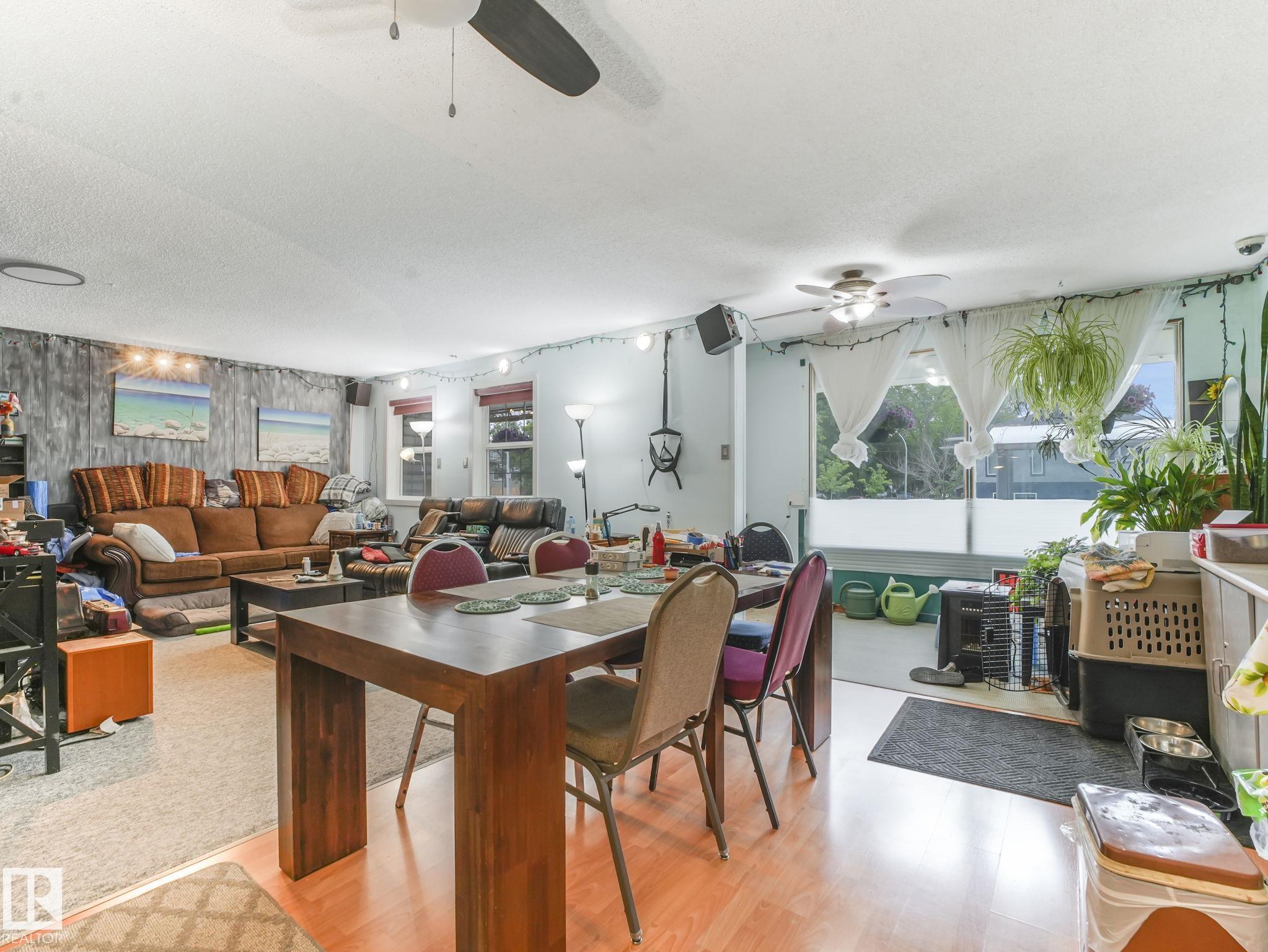 Photo 10 at 11702 129 Avenue NW, Calder, Edmonton