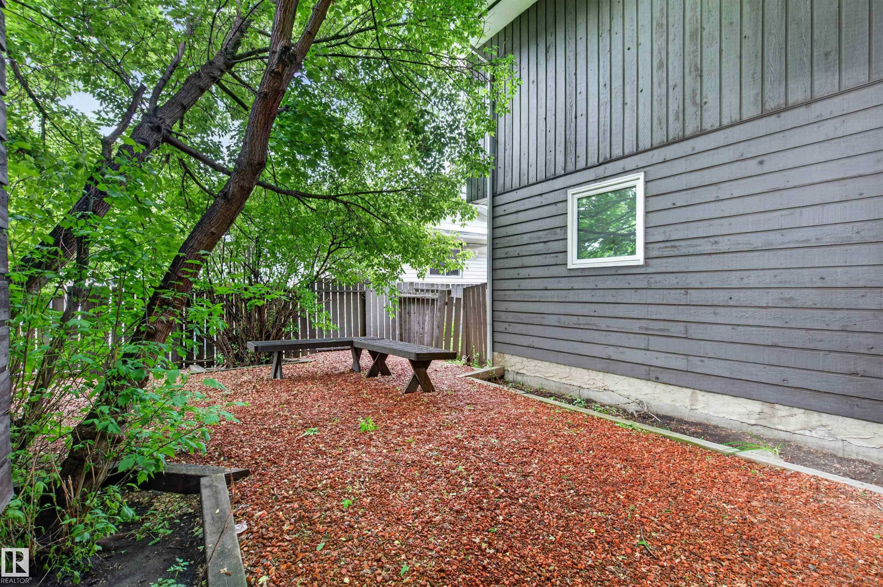 Photo 22 at 1 - 4275 76 Street NW, Michaels Park, Edmonton