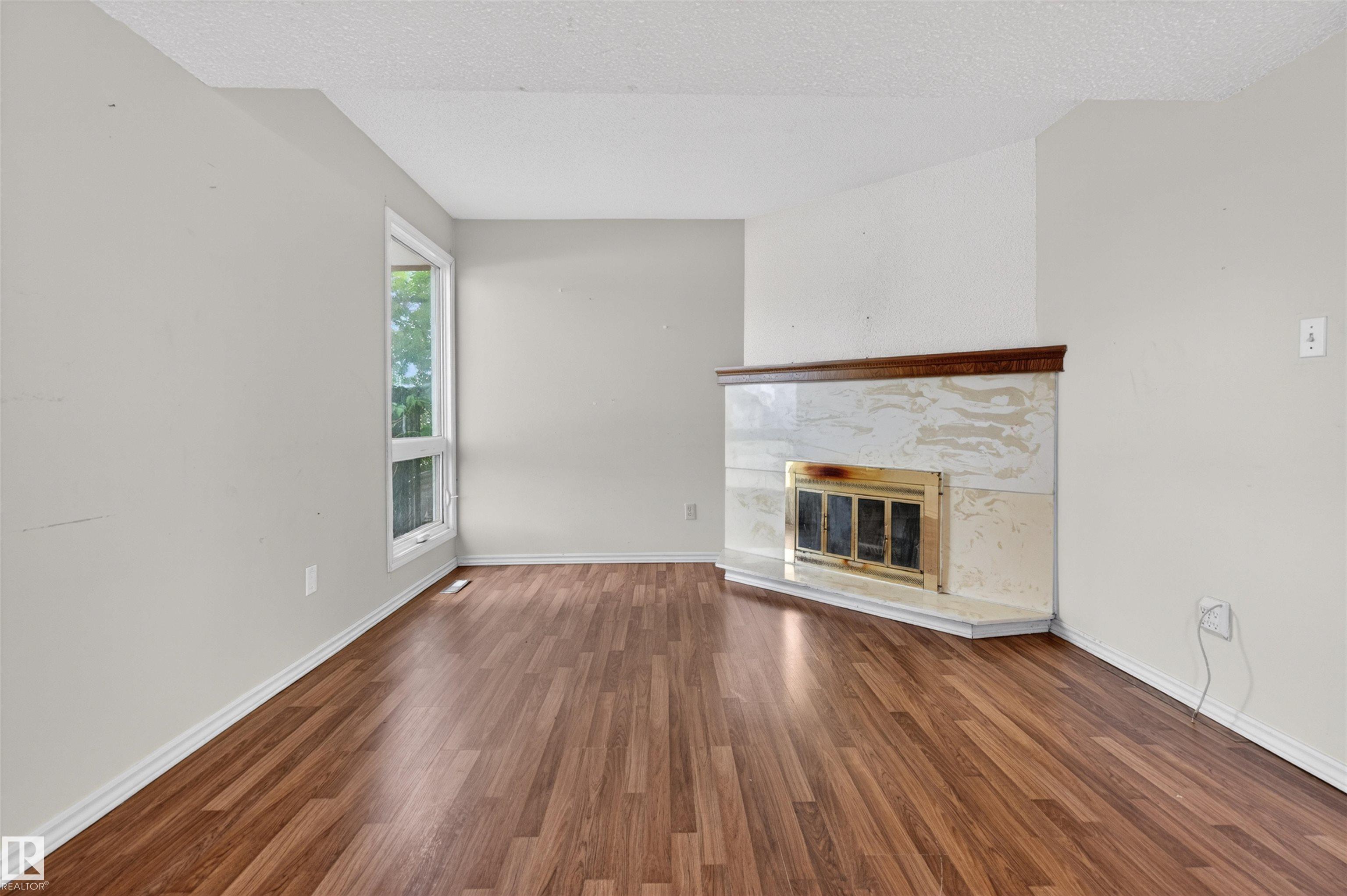1 - 4275 76 Street NW, Michaels Park, Edmonton
