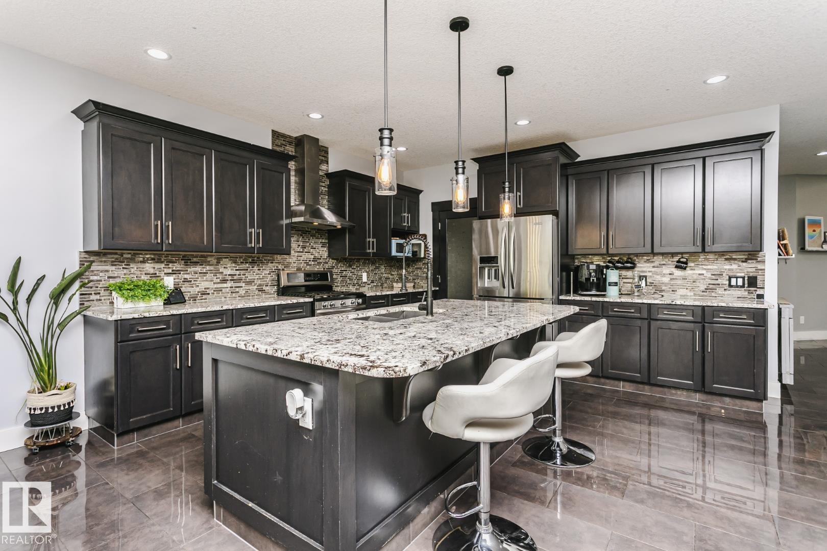 Photo 6 at 5414 64 Street, Eaglemont Heights, Beaumont