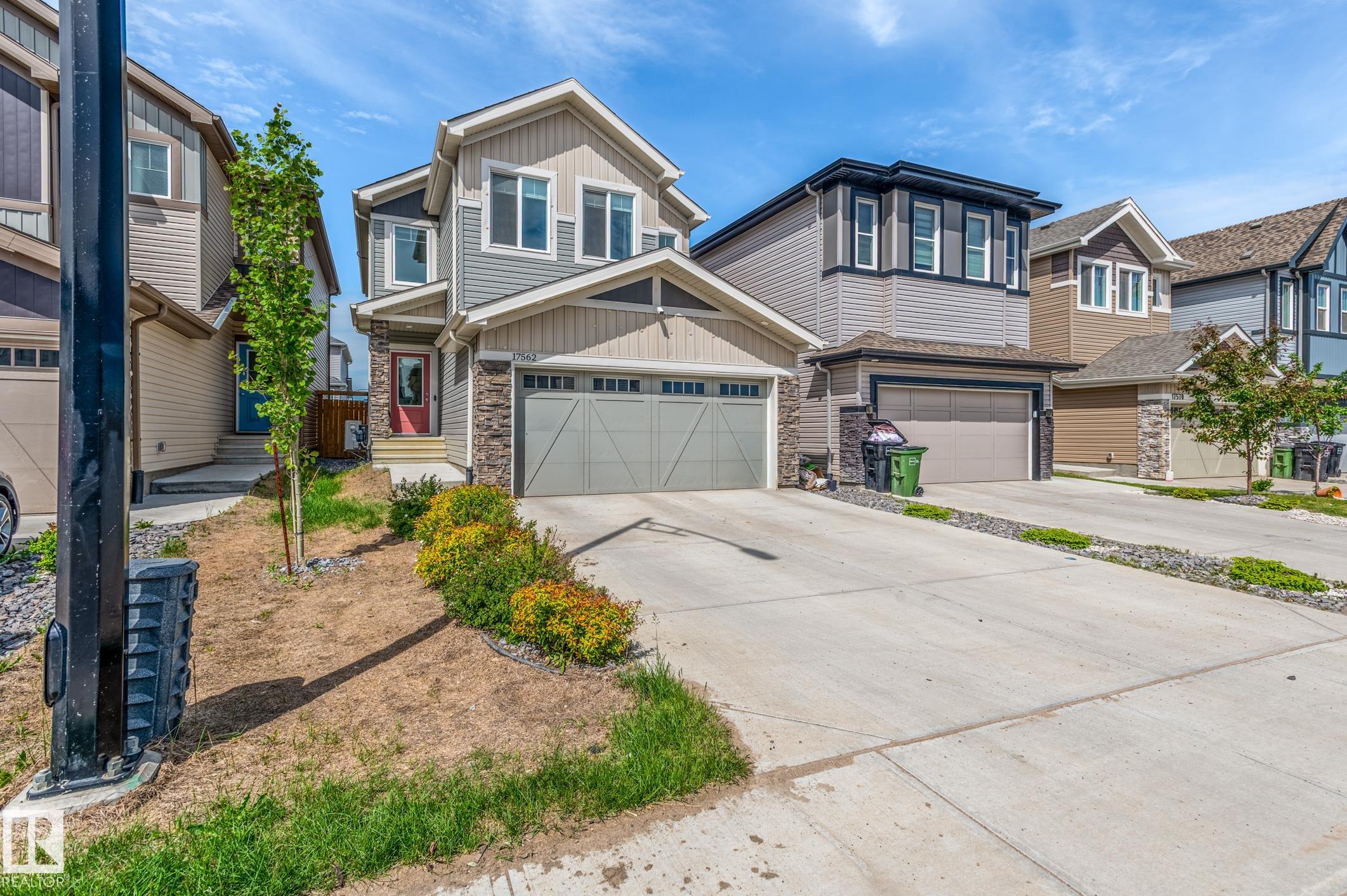17562 63a Street NW, McConachie Area, Edmonton