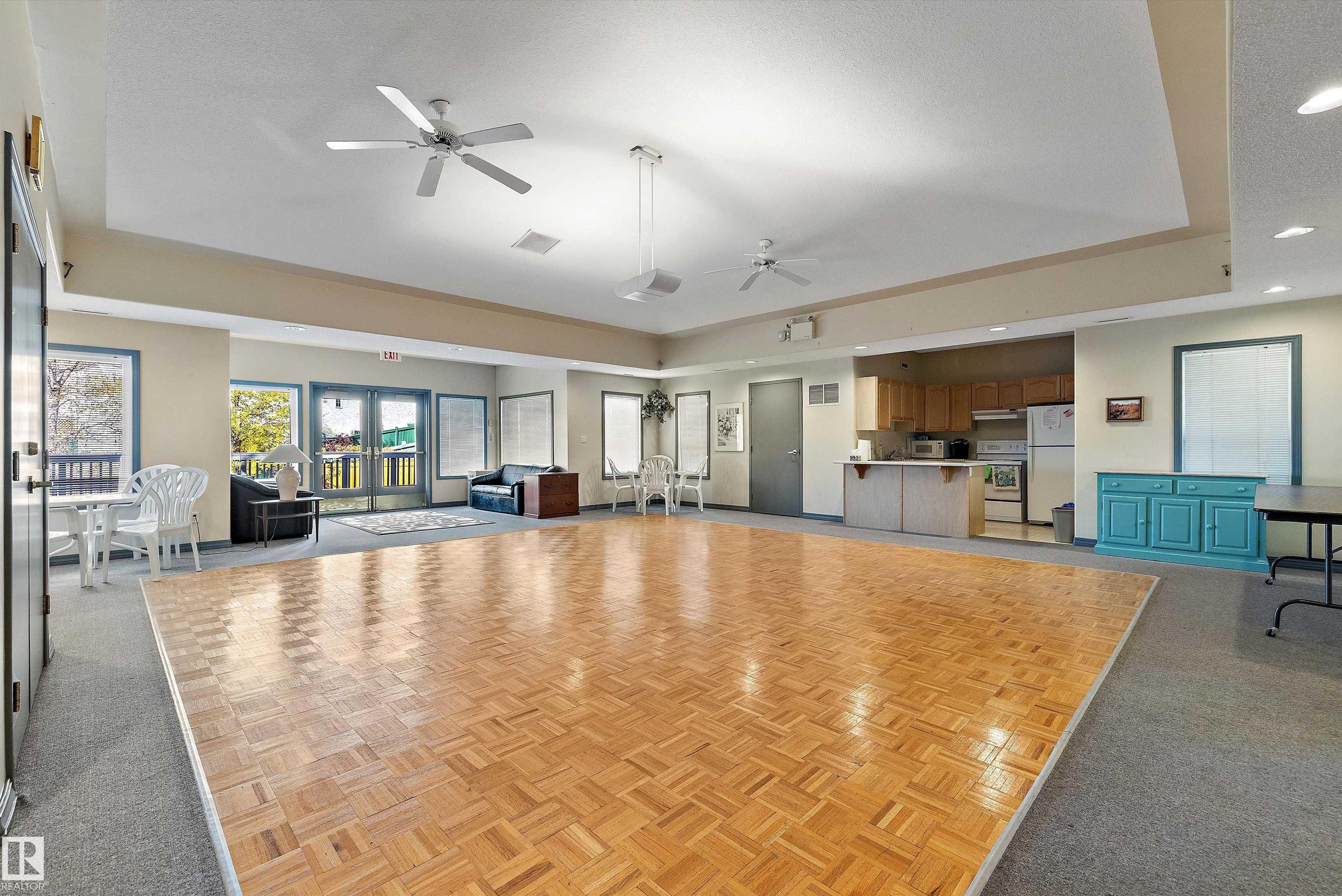 Photo 41 at 123 - 215 Blackburn Drive SW, Blackburne, Edmonton