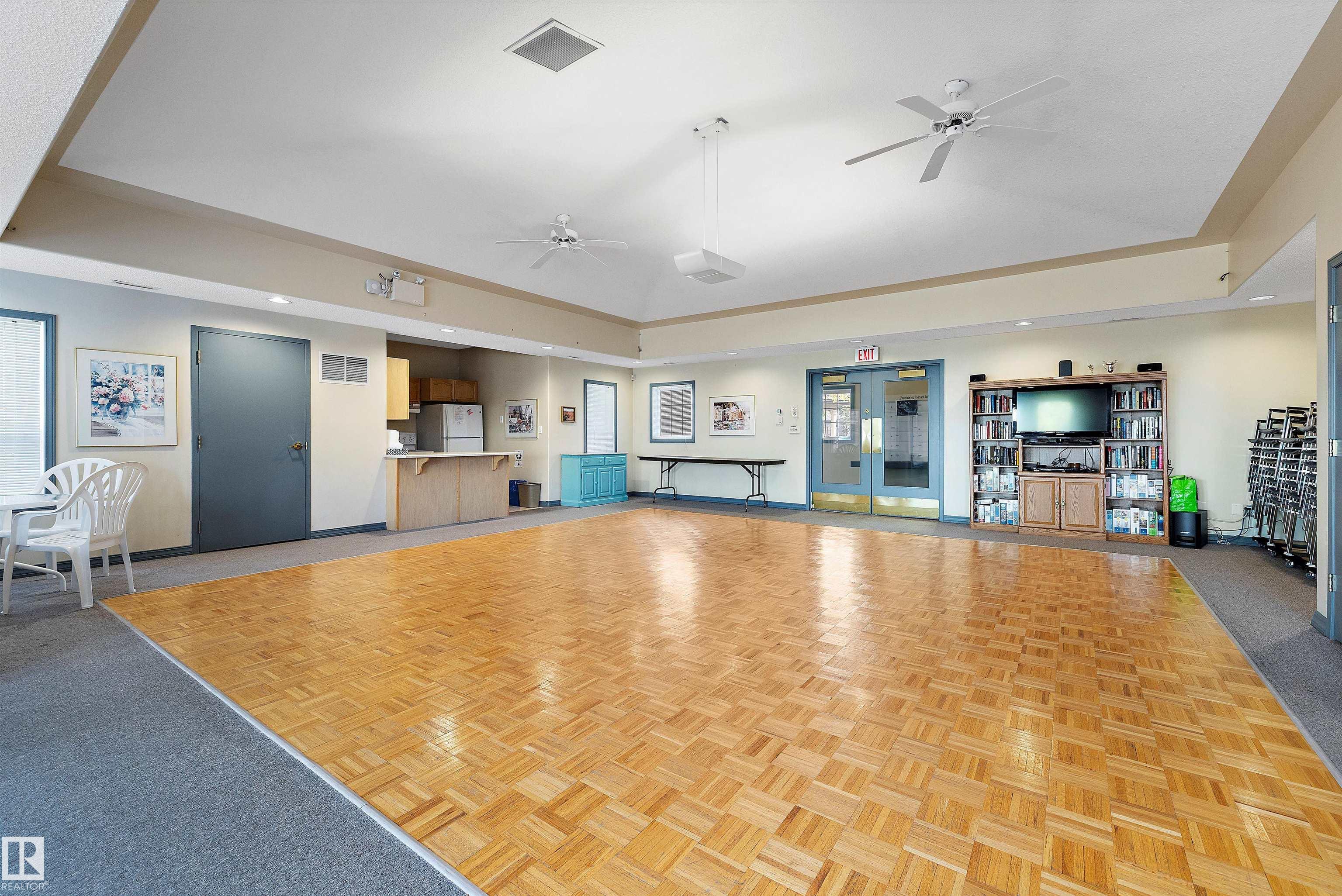 Photo 42 at 123 - 215 Blackburn Drive SW, Blackburne, Edmonton