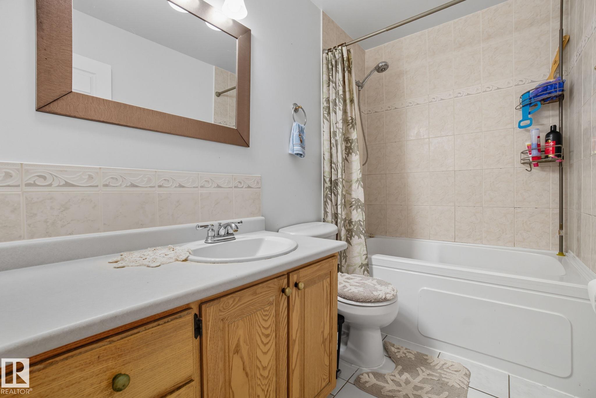 Photo 19 at 14239 53 Street NW, York, Edmonton
