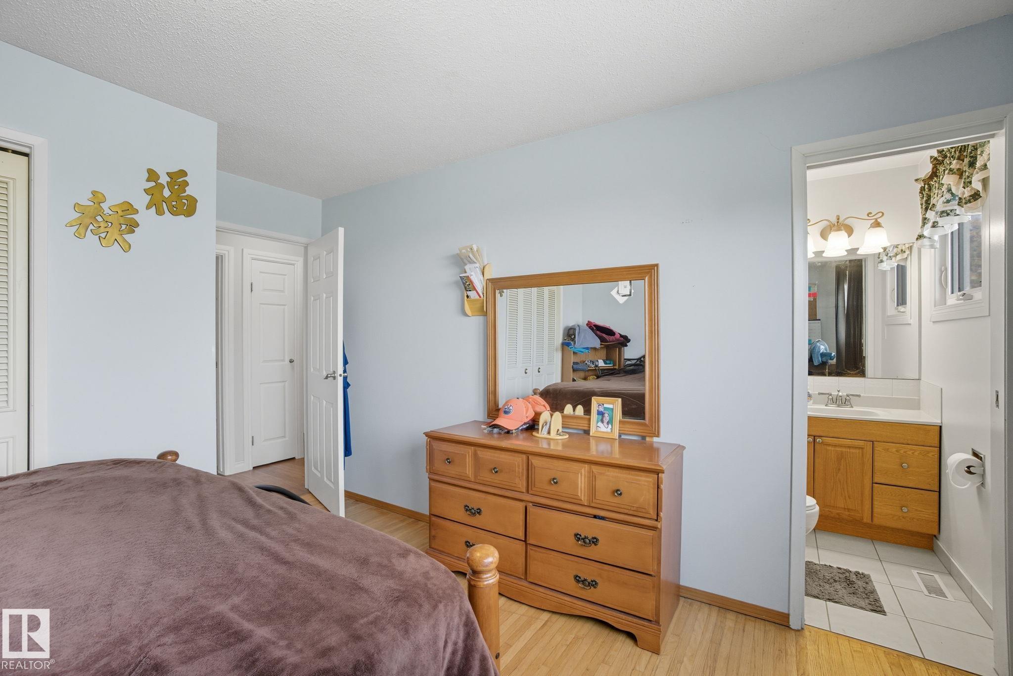 Photo 25 at 14239 53 Street NW, York, Edmonton