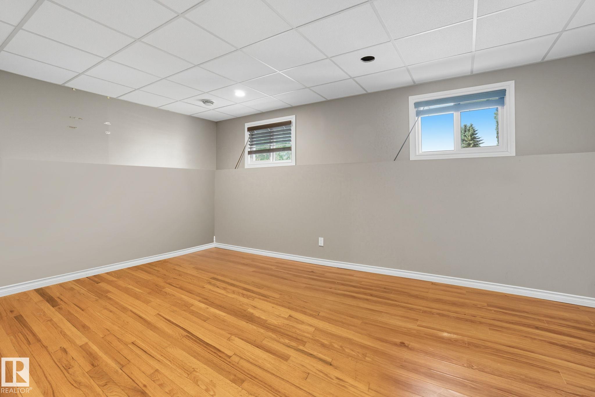 Photo 27 at 14239 53 Street NW, York, Edmonton